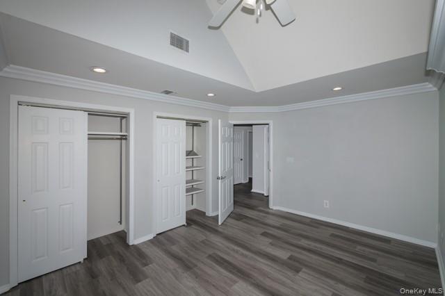 133 Overlook Drive # 133, Farmingville, NY 11738