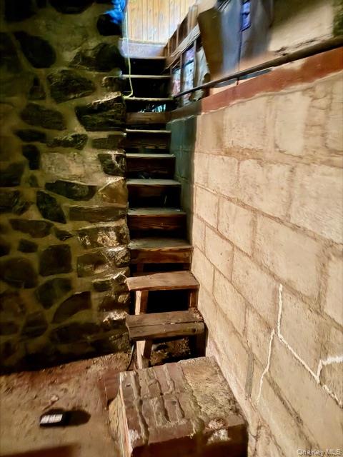 1728 Decatur Avenue, Mohegan Lake, NY 10547