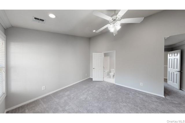 137 Overlook Drive # 137, Farmingville, NY 11738