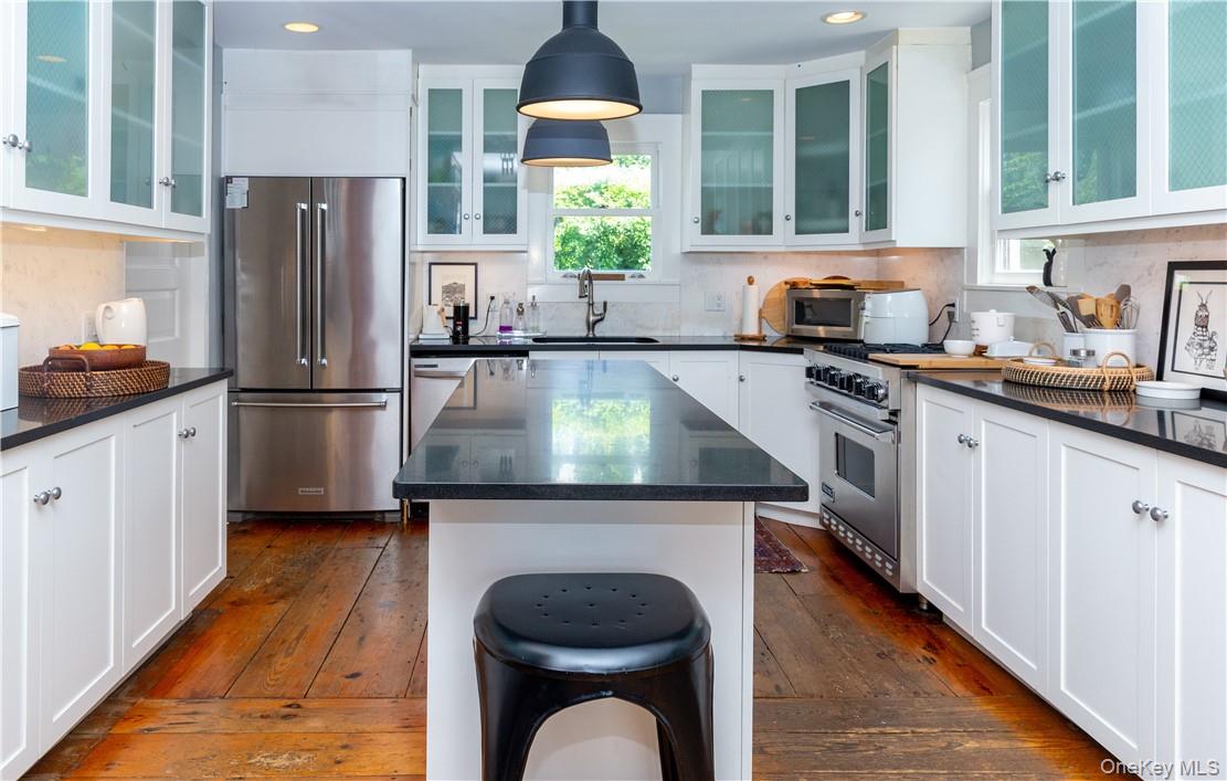 15 Kirby Hill Road, Pawling, NY 12564