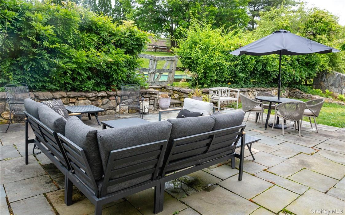 15 Kirby Hill Road, Pawling, NY 12564