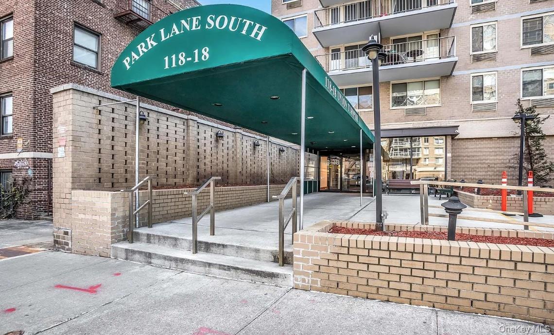 118-18 Union Turnpike # 16A, Kew Gardens, NY 11415