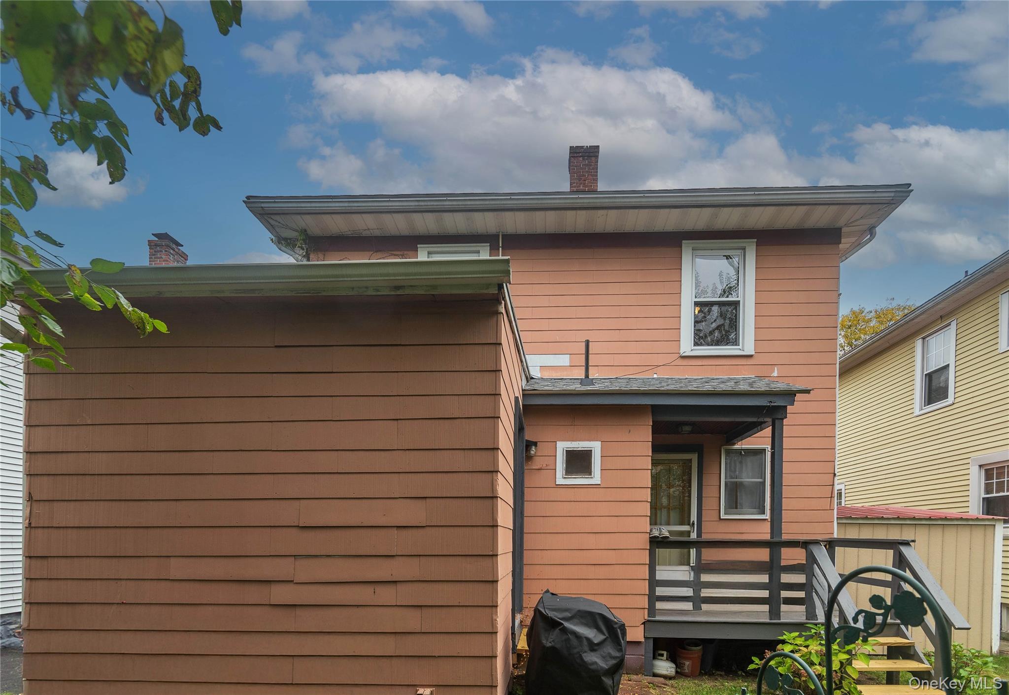 69 Washington Avenue, Kingston, NY 12401