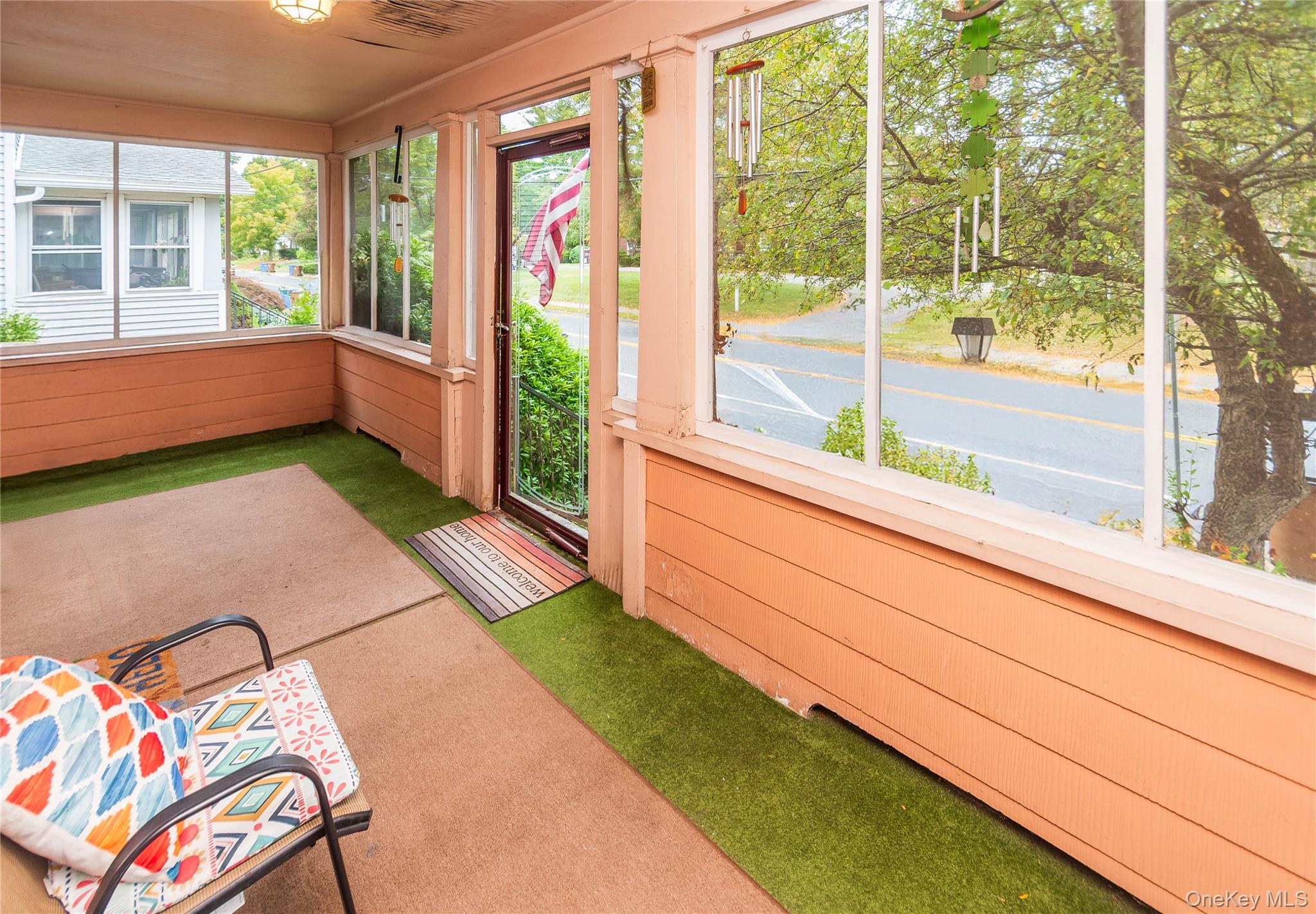 69 Washington Avenue, Kingston, NY 12401