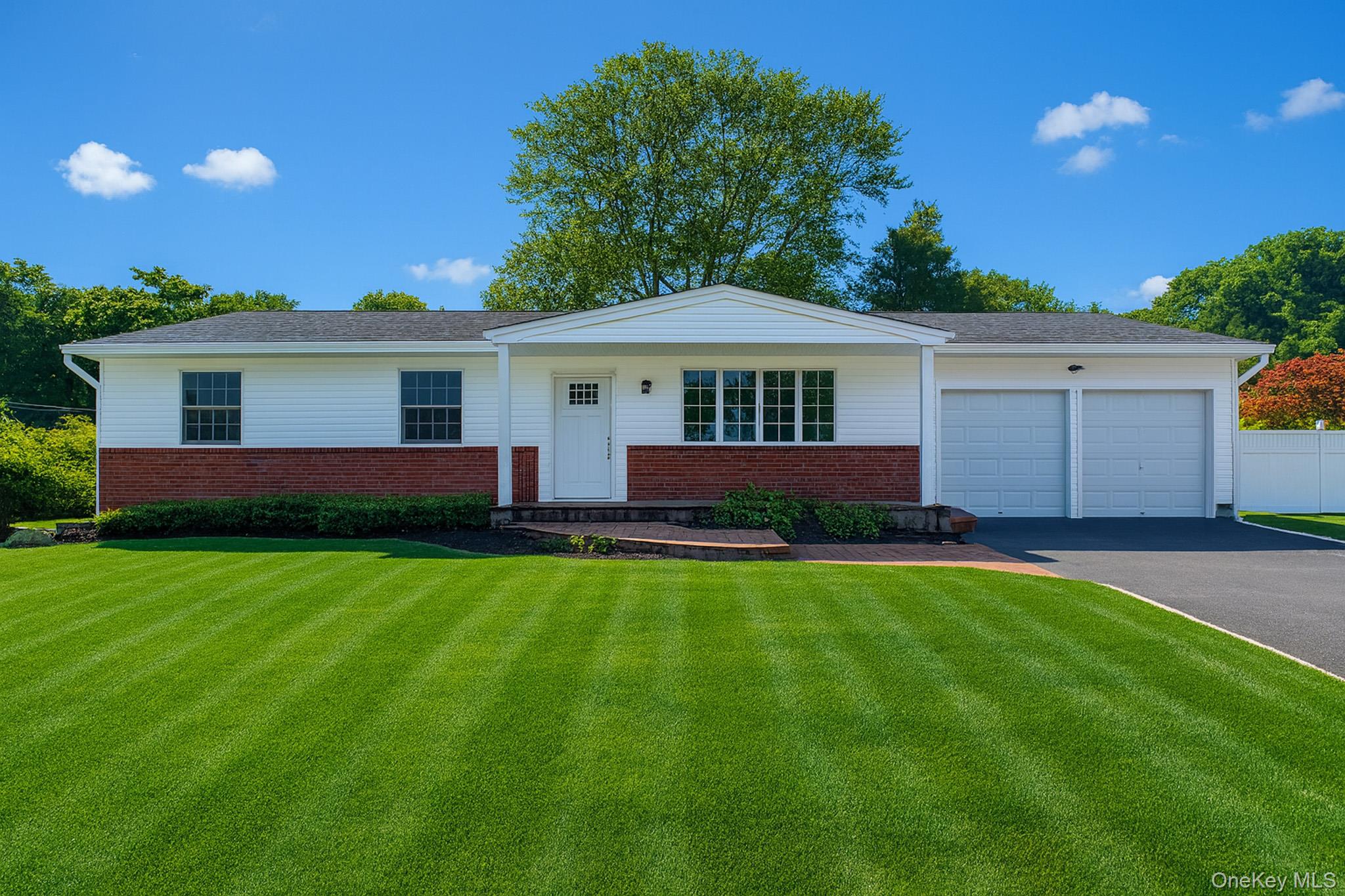 20 Wilson Street, Port Jefferson Station, NY 11776