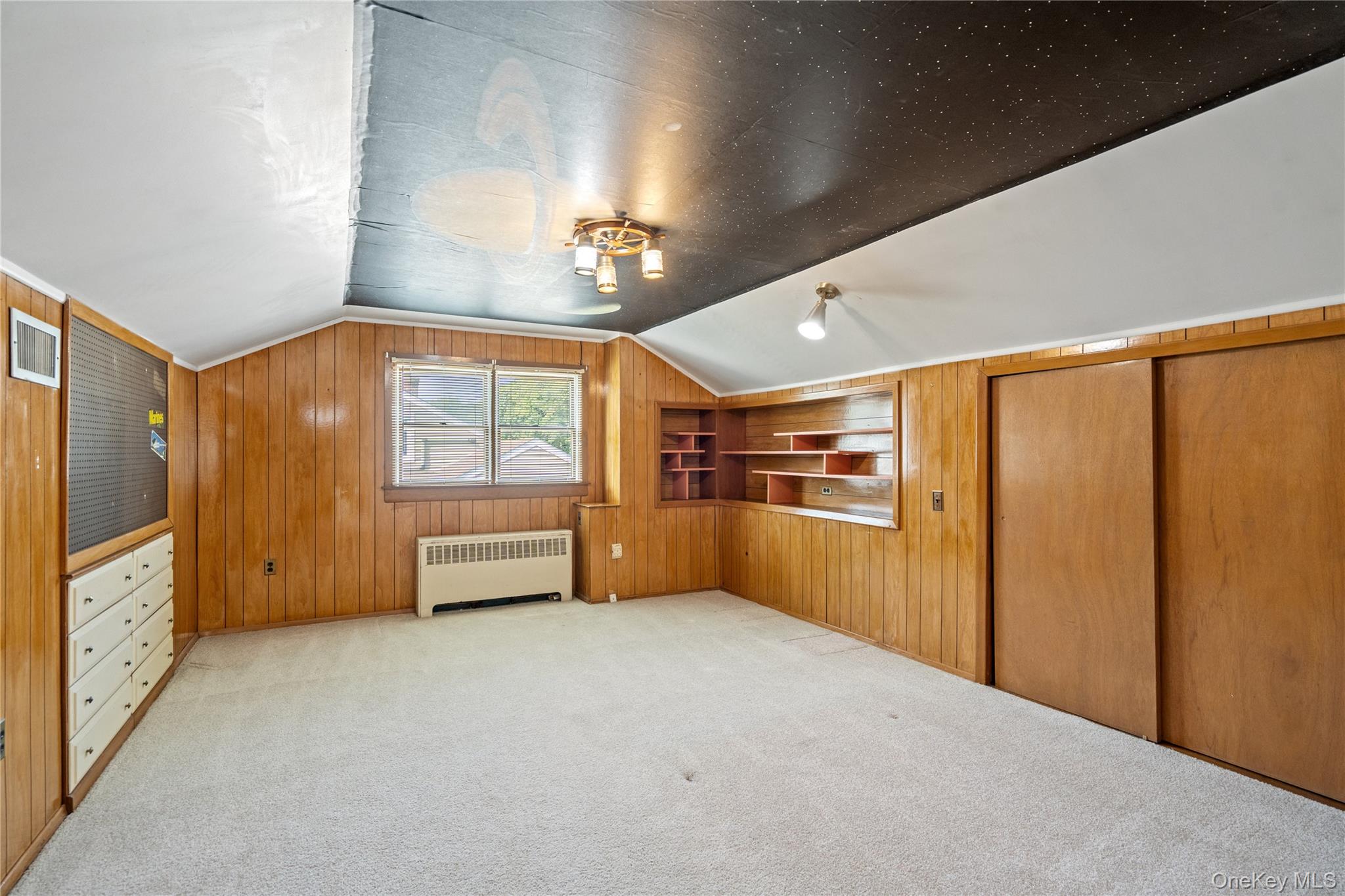 73 Parkview Place, Malverne, NY 11565