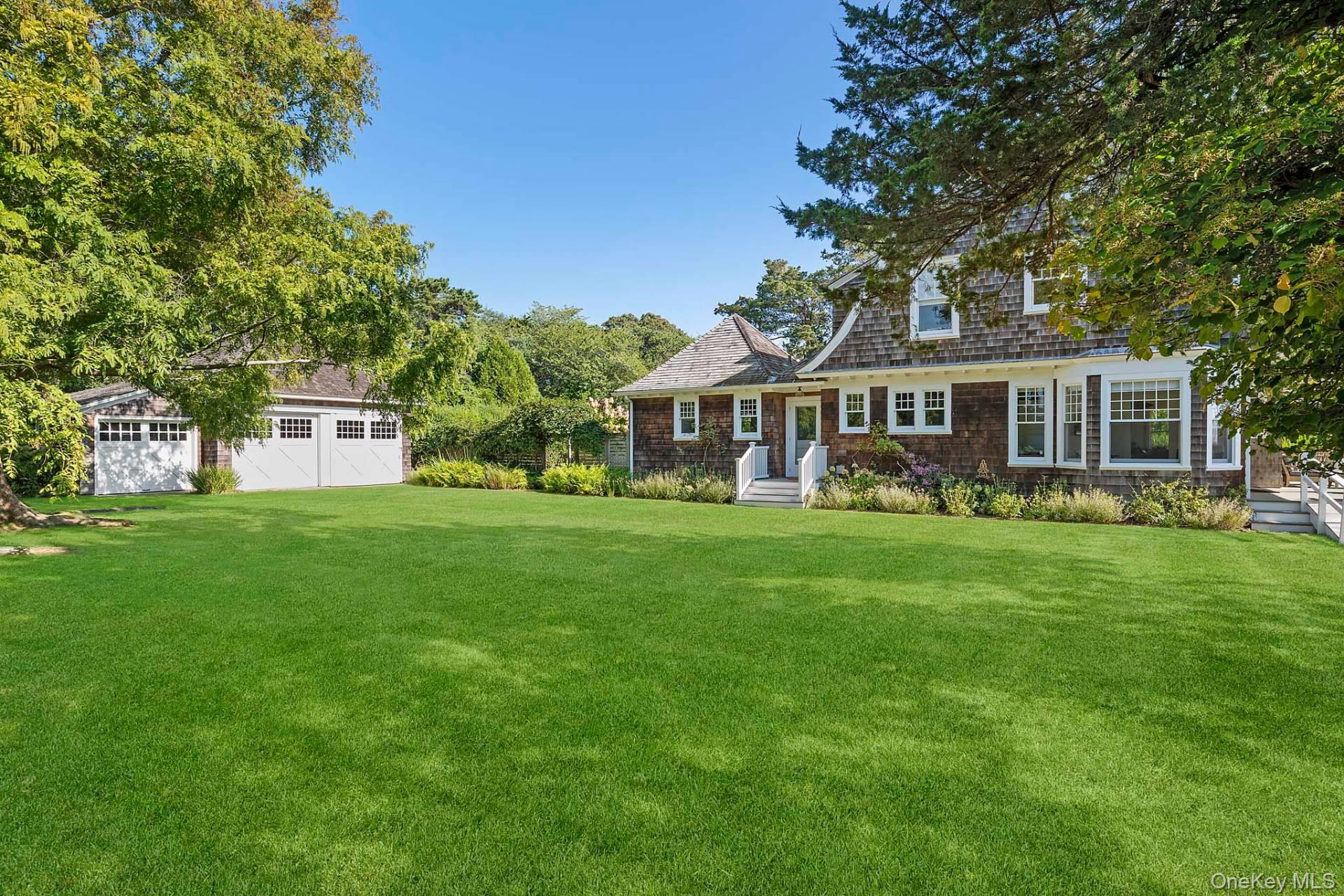 3 Pierson Lane, Wainscott, NY 11975