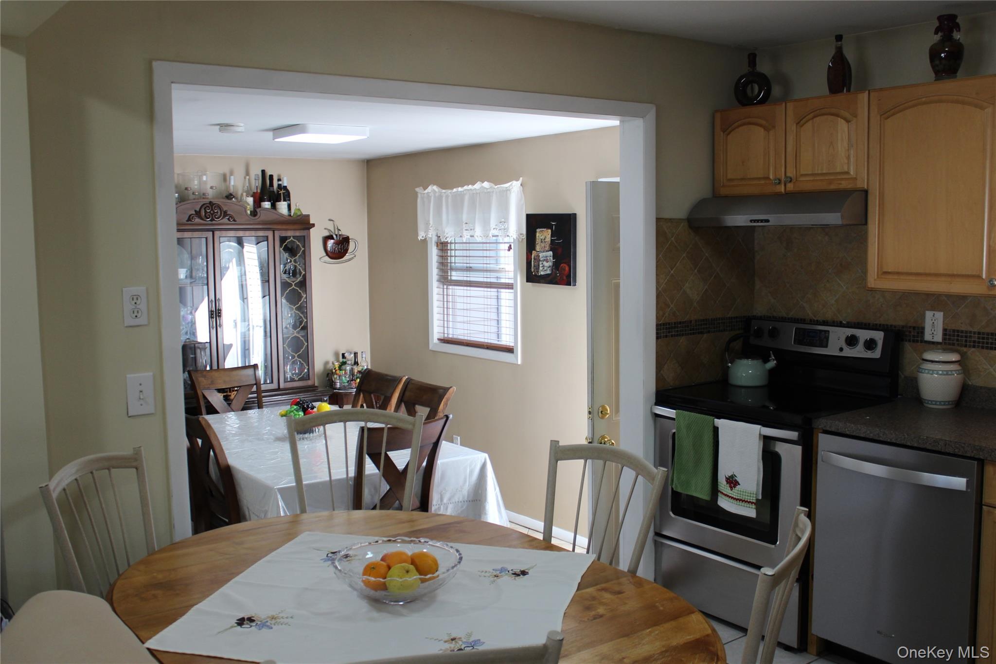 61 Saint Peters Drive, Brentwood, NY 11717