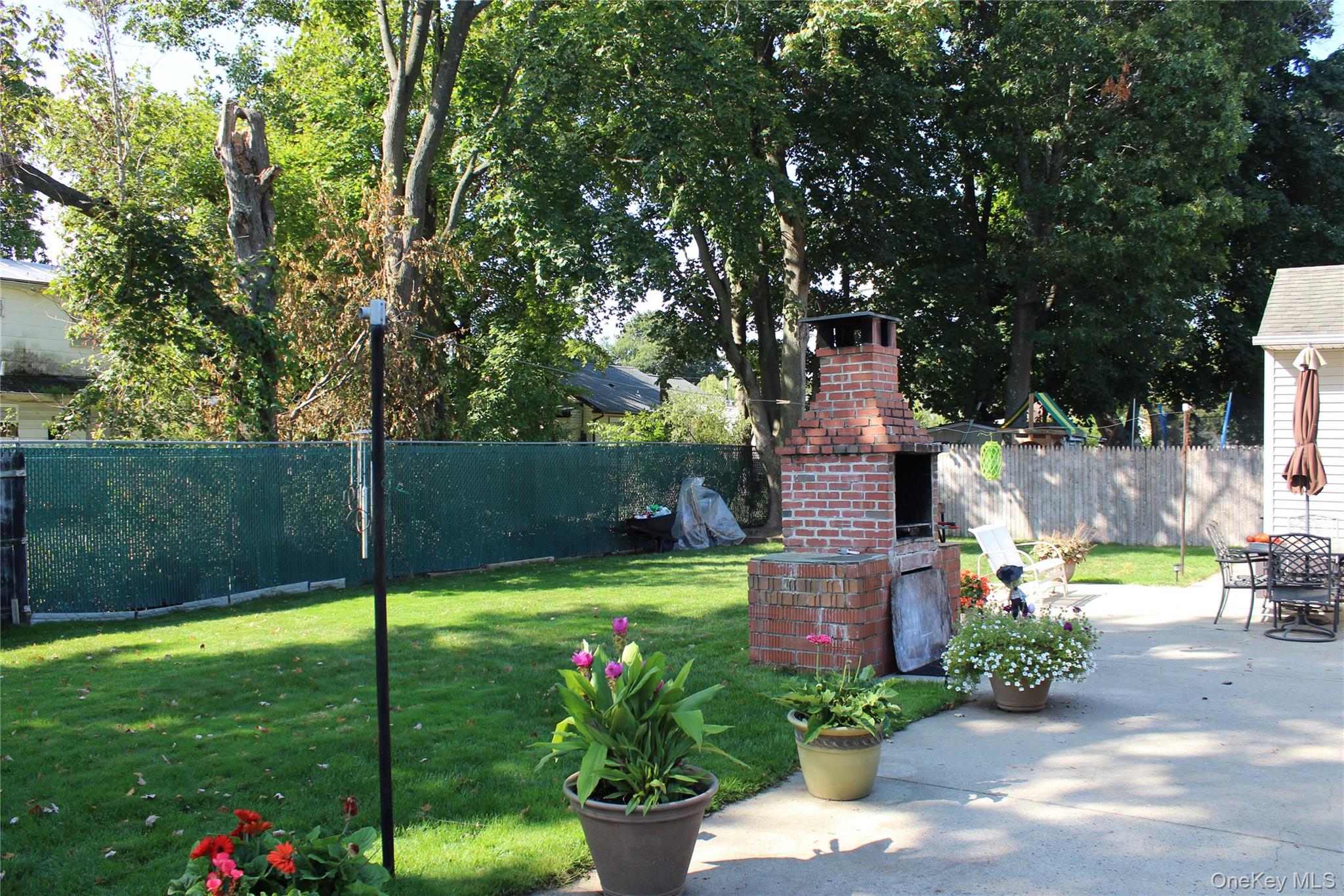 61 Saint Peters Drive, Brentwood, NY 11717