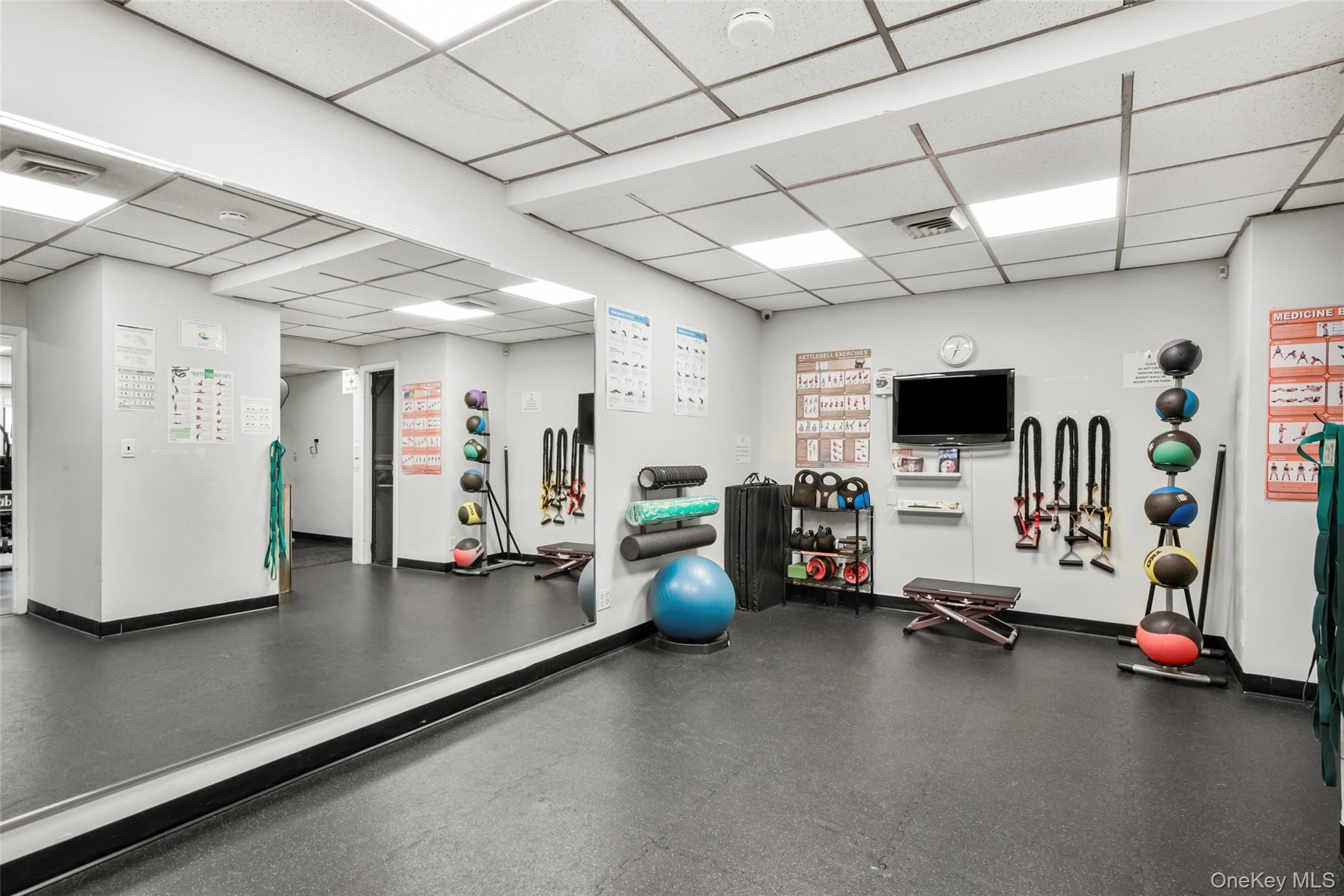 315 Palmer Terrace # 1D, Mamaroneck, NY 10543