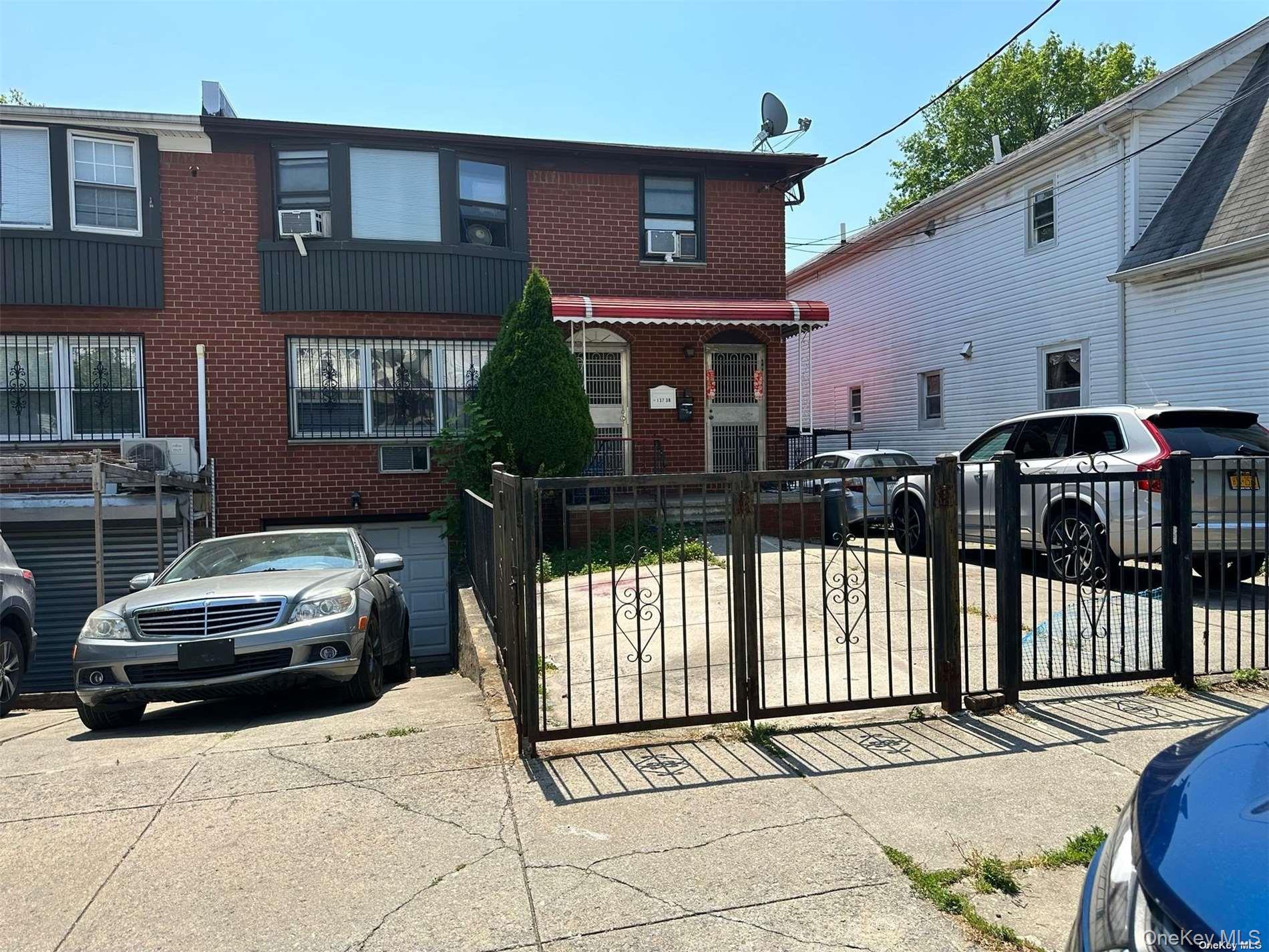 137-38 Kalmia Avenue, Flushing, NY 11355