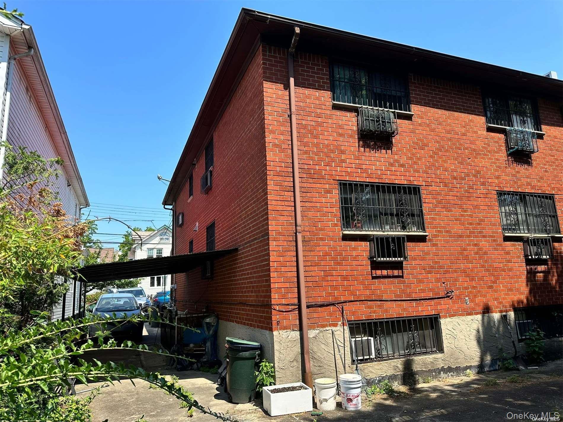 137-38 Kalmia Avenue, Flushing, NY 11355