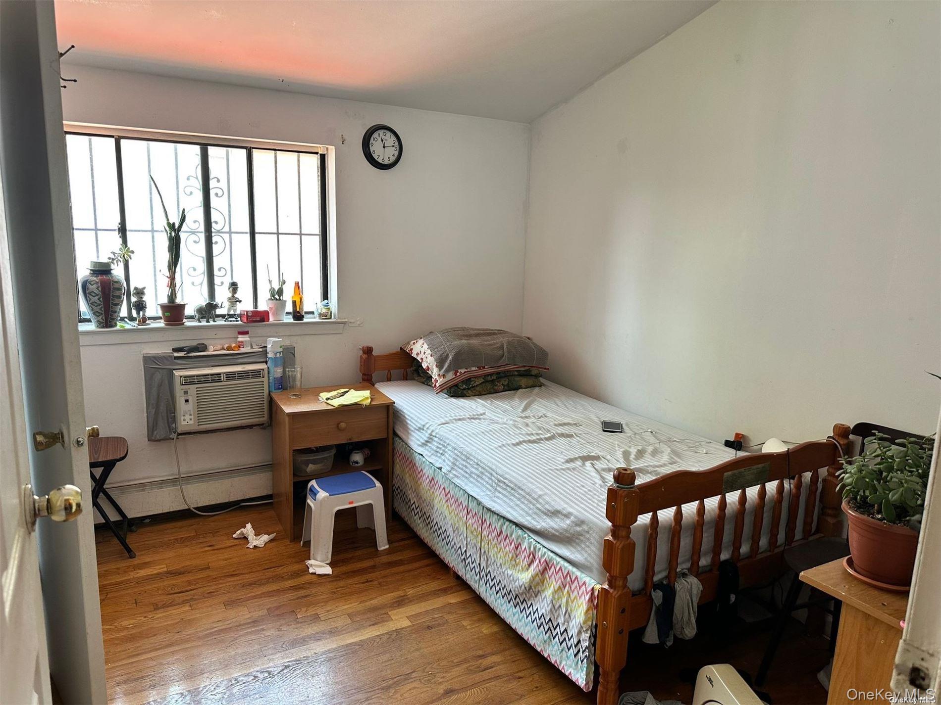 137-38 Kalmia Avenue, Flushing, NY 11355