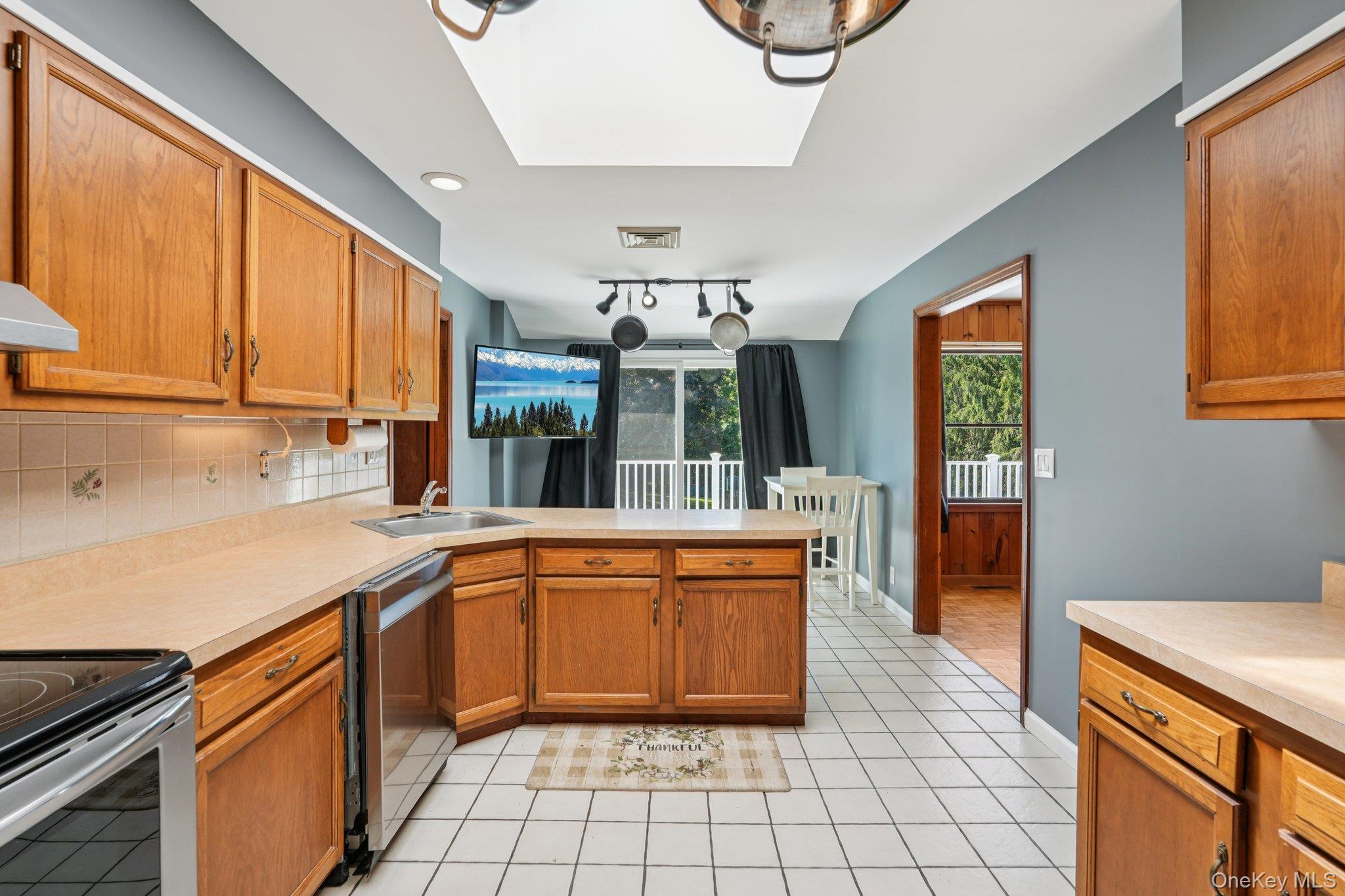 10 Rebecca Drive, Pawling, NY 12564