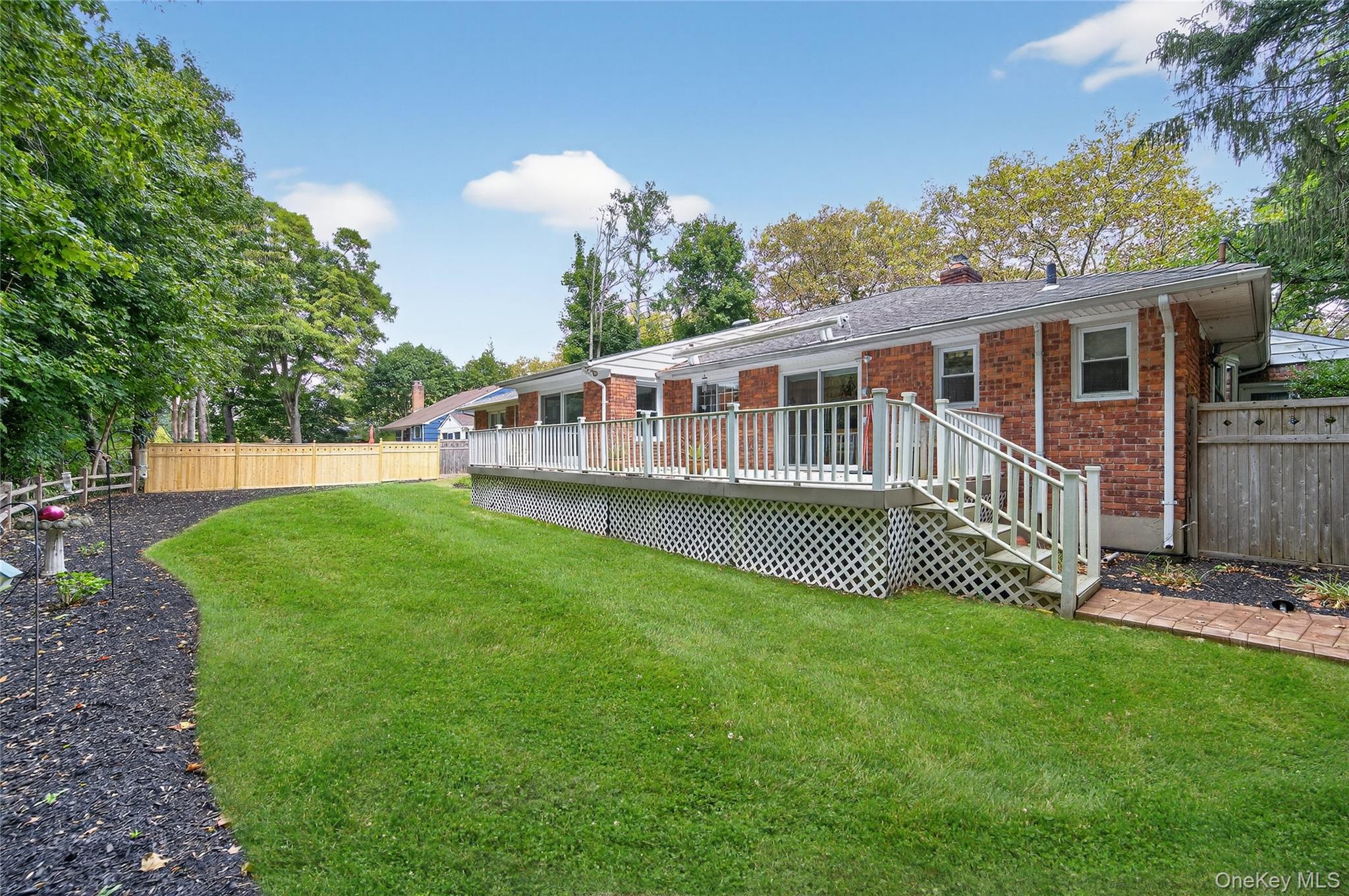 30 Copperdale Lane, Huntington, NY 11743