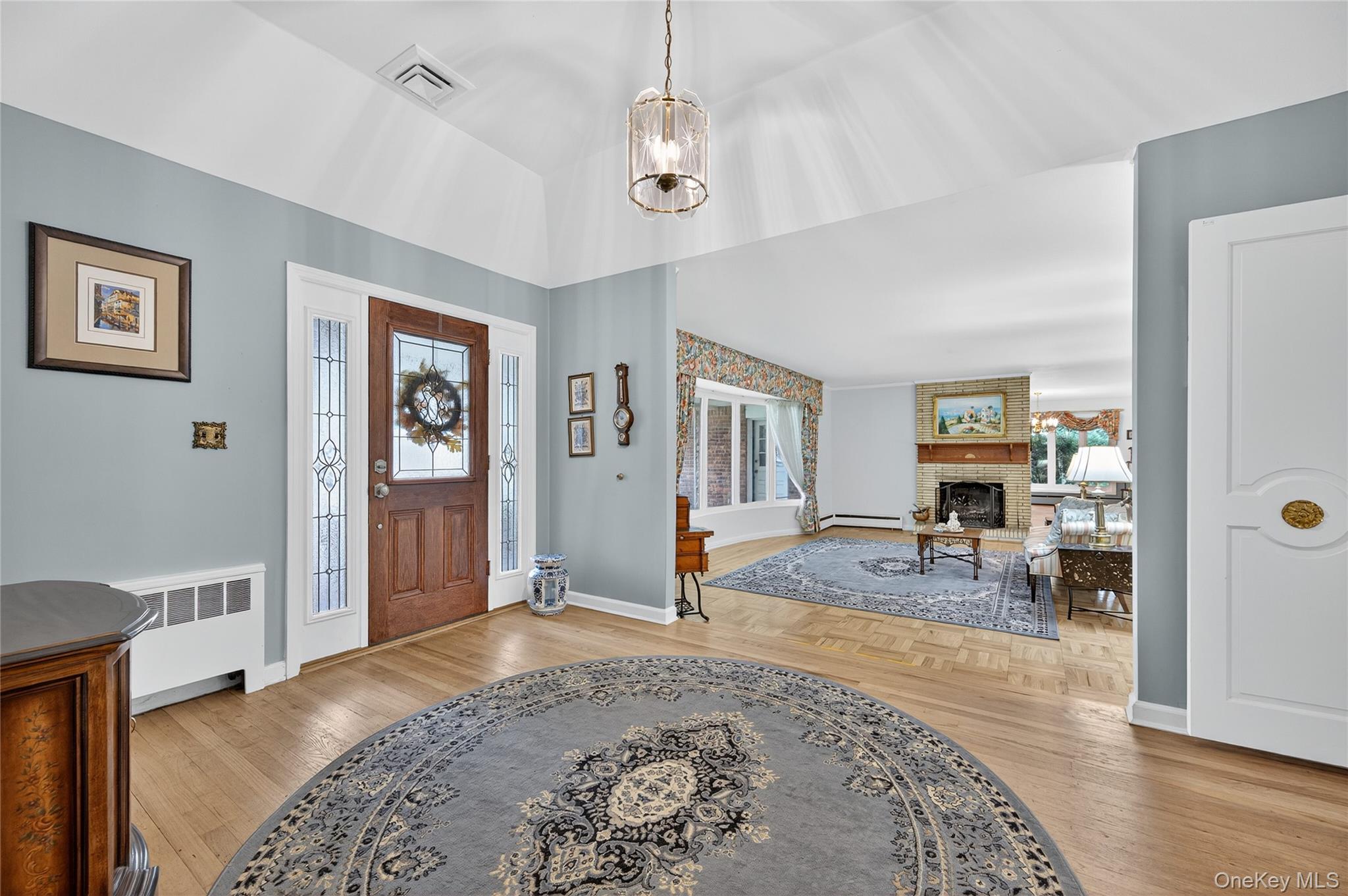 30 Copperdale Lane, Huntington, NY 11743