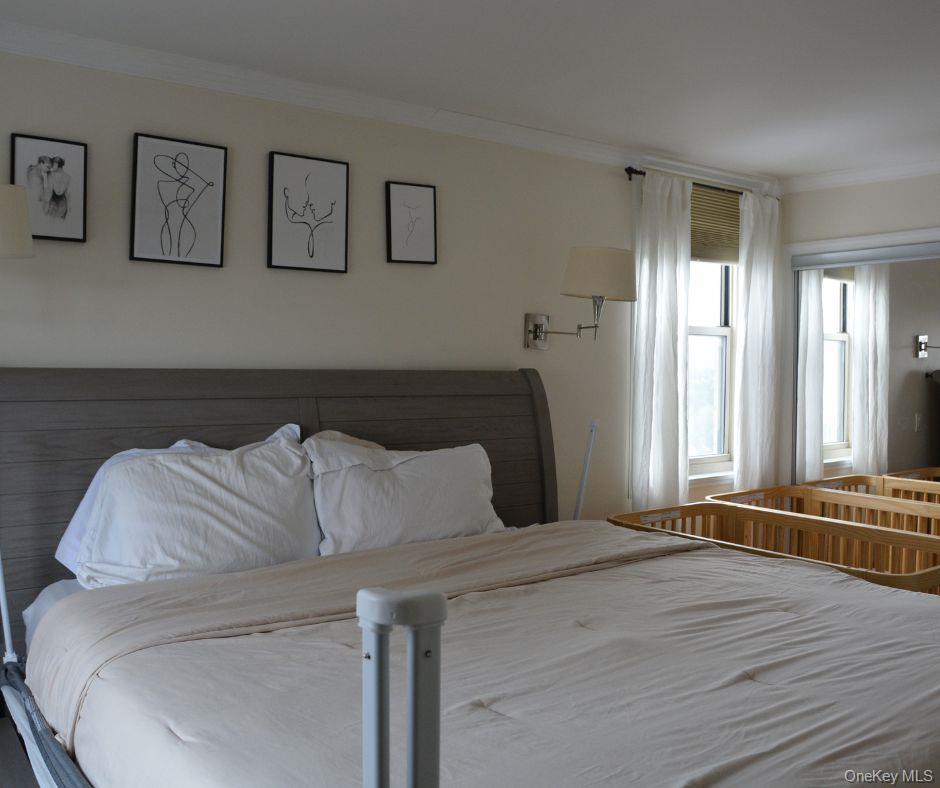 118-18 Union Turnpike # 9L, Kew Gardens, NY 11415