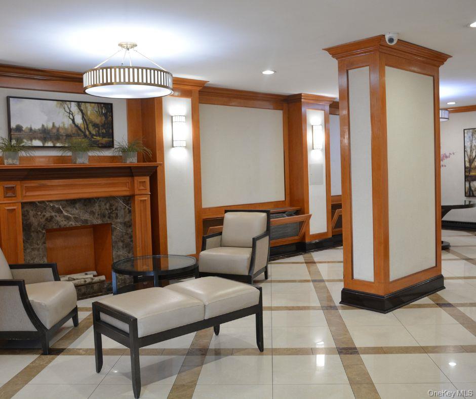 118-18 Union Turnpike # 9L, Kew Gardens, NY 11415