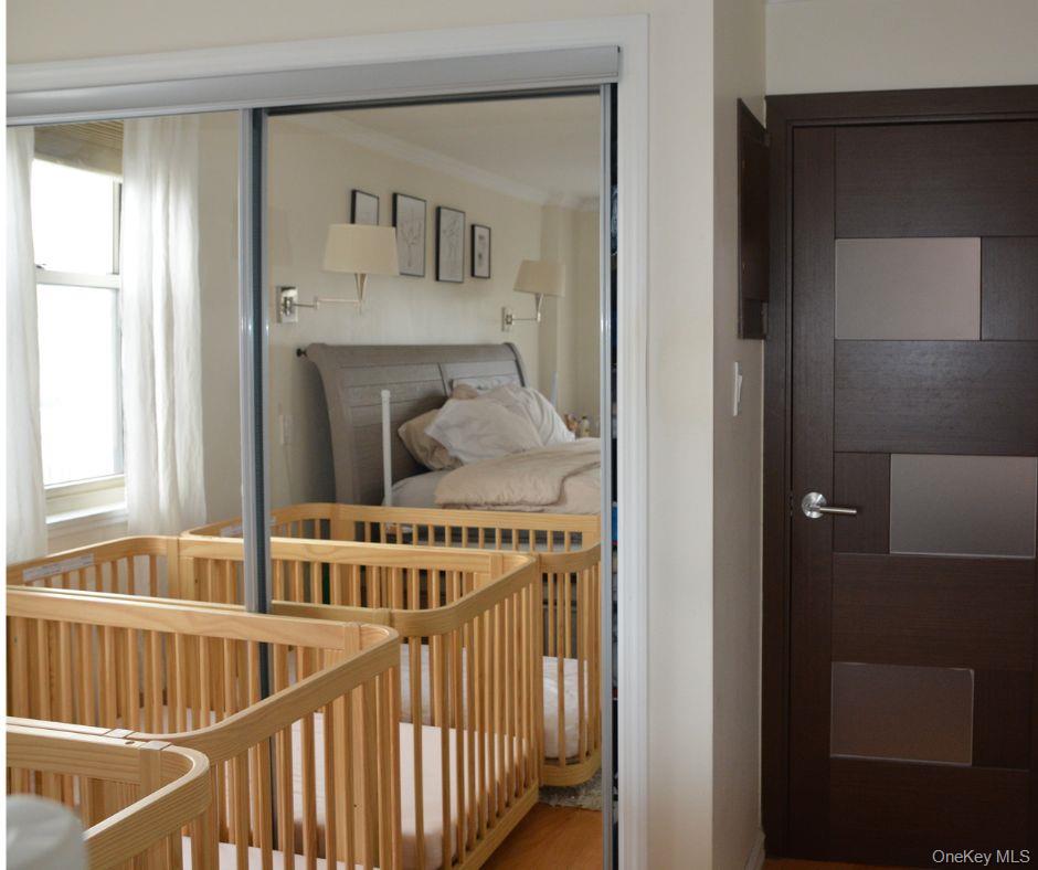 118-18 Union Turnpike # 9L, Kew Gardens, NY 11415