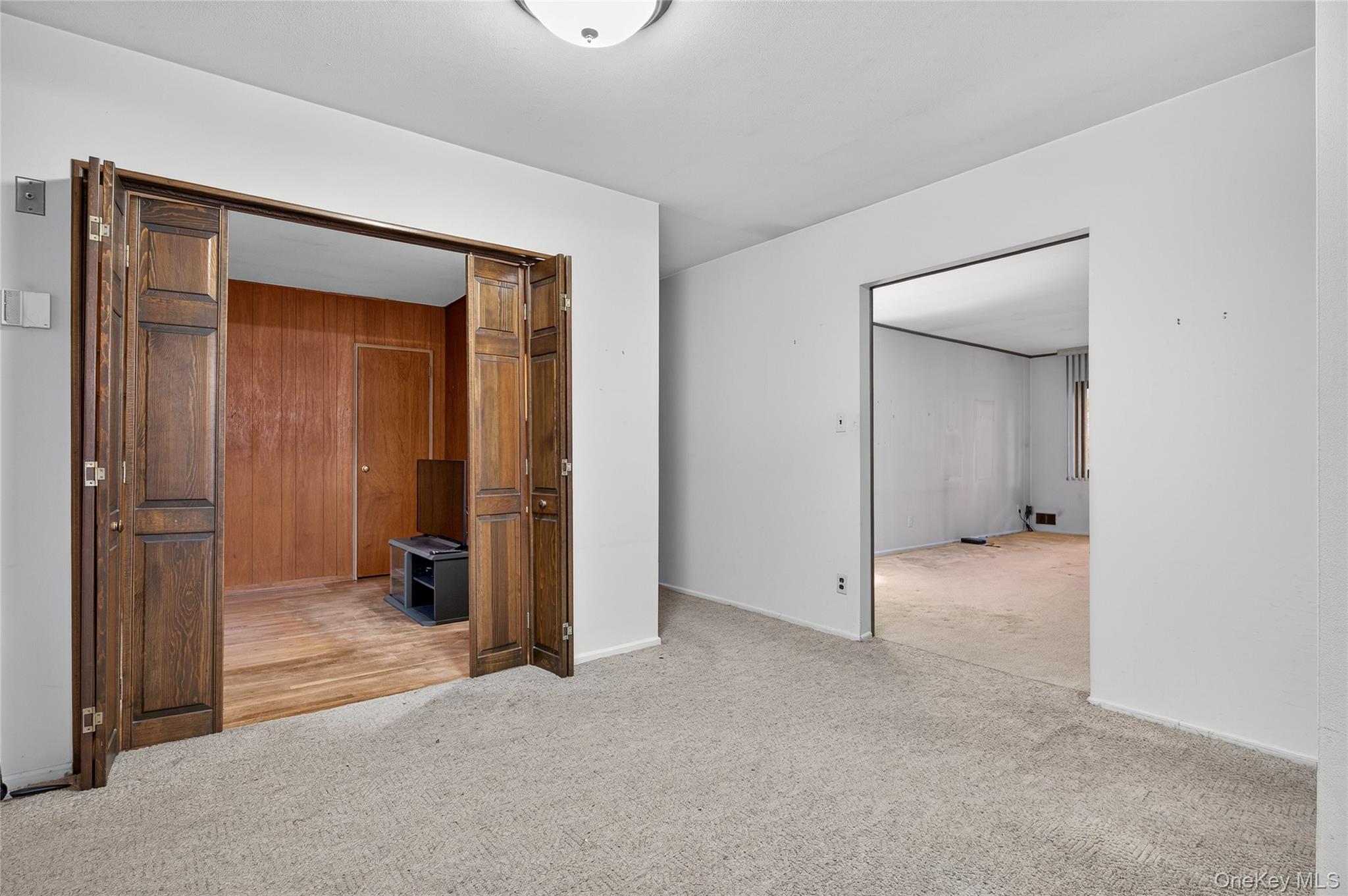 32 Rockland Drive, Jericho, NY 11753