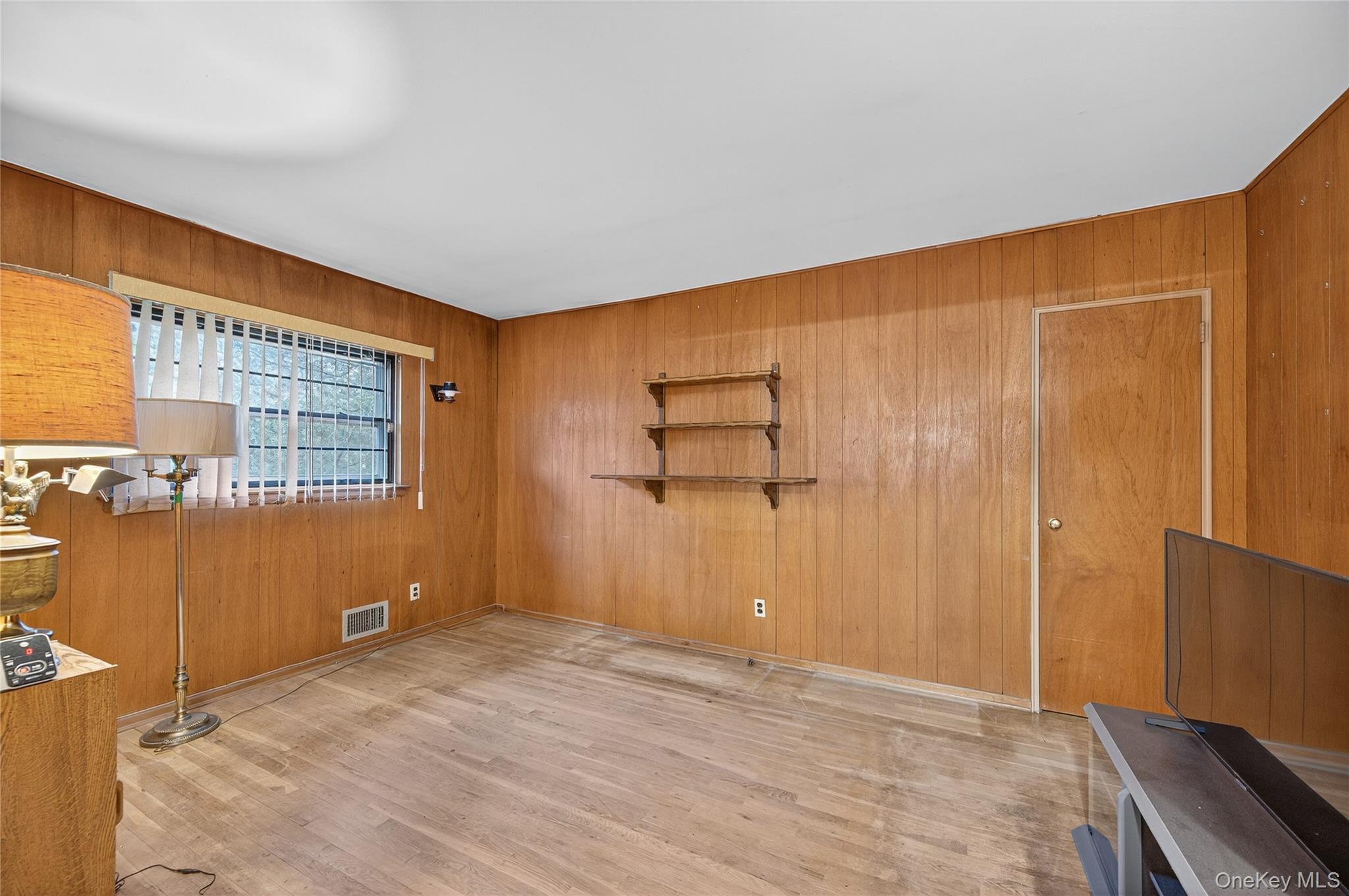 32 Rockland Drive, Jericho, NY 11753