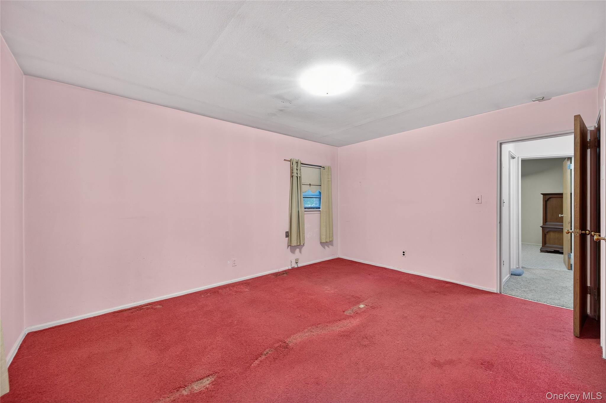 32 Rockland Drive, Jericho, NY 11753