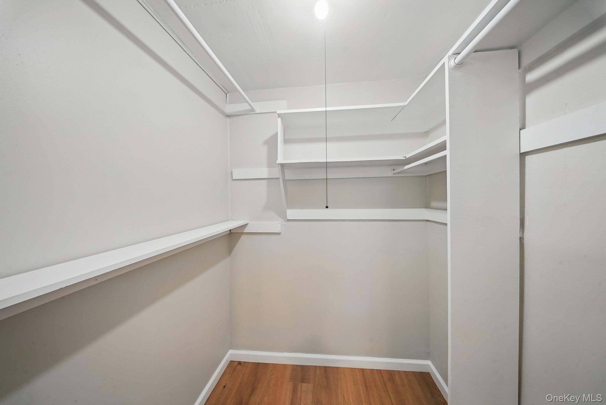 37 Roslyn Street, Ellenville, NY 12428