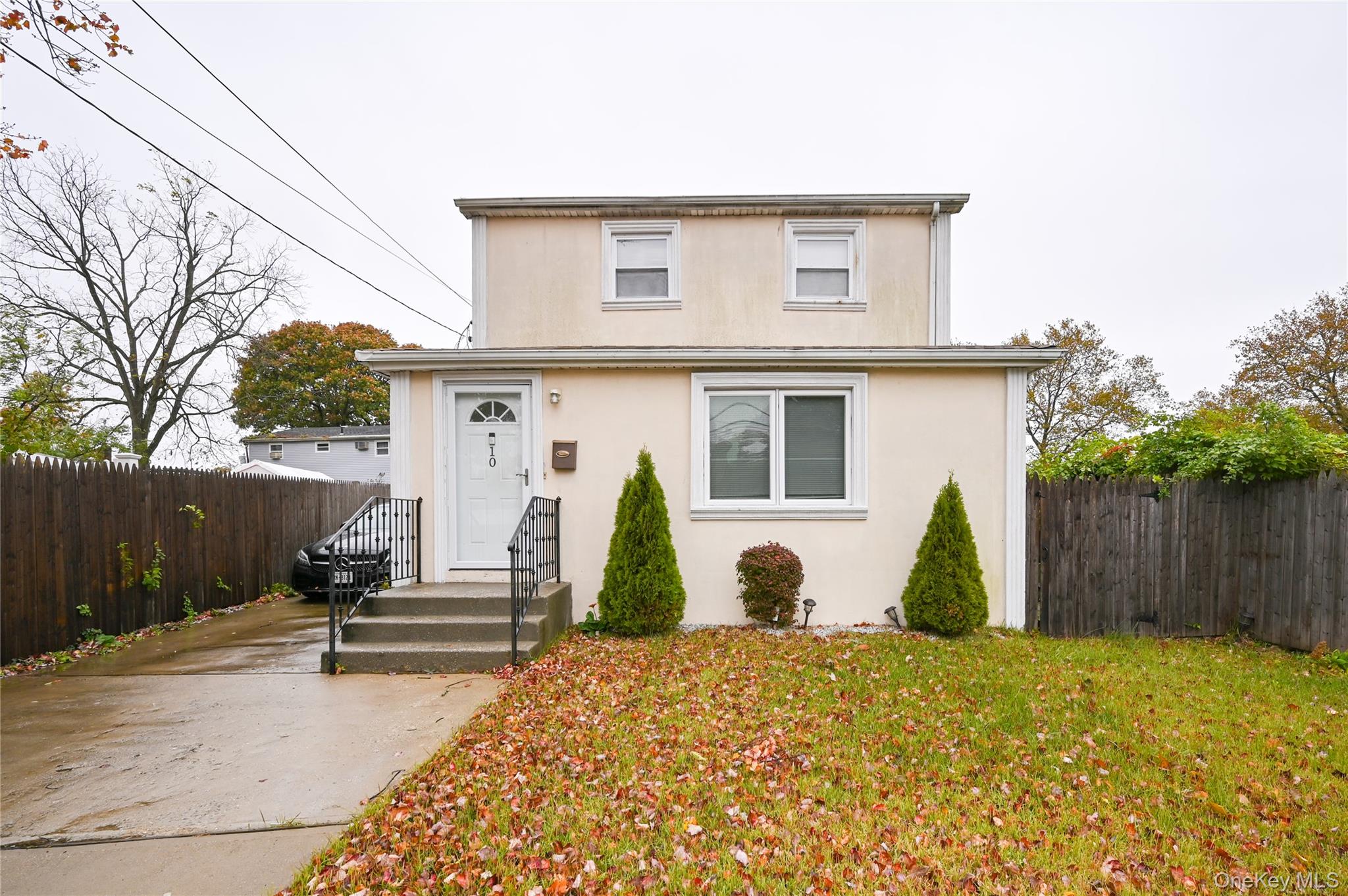 10 Pinebrook Avenue, West Hempstead, NY 11552