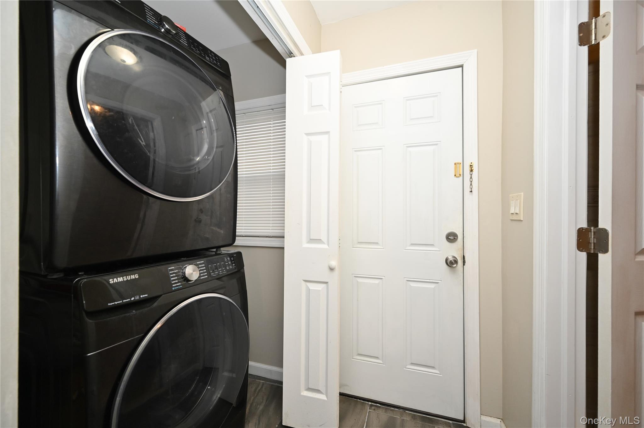 10 Pinebrook Avenue, West Hempstead, NY 11552