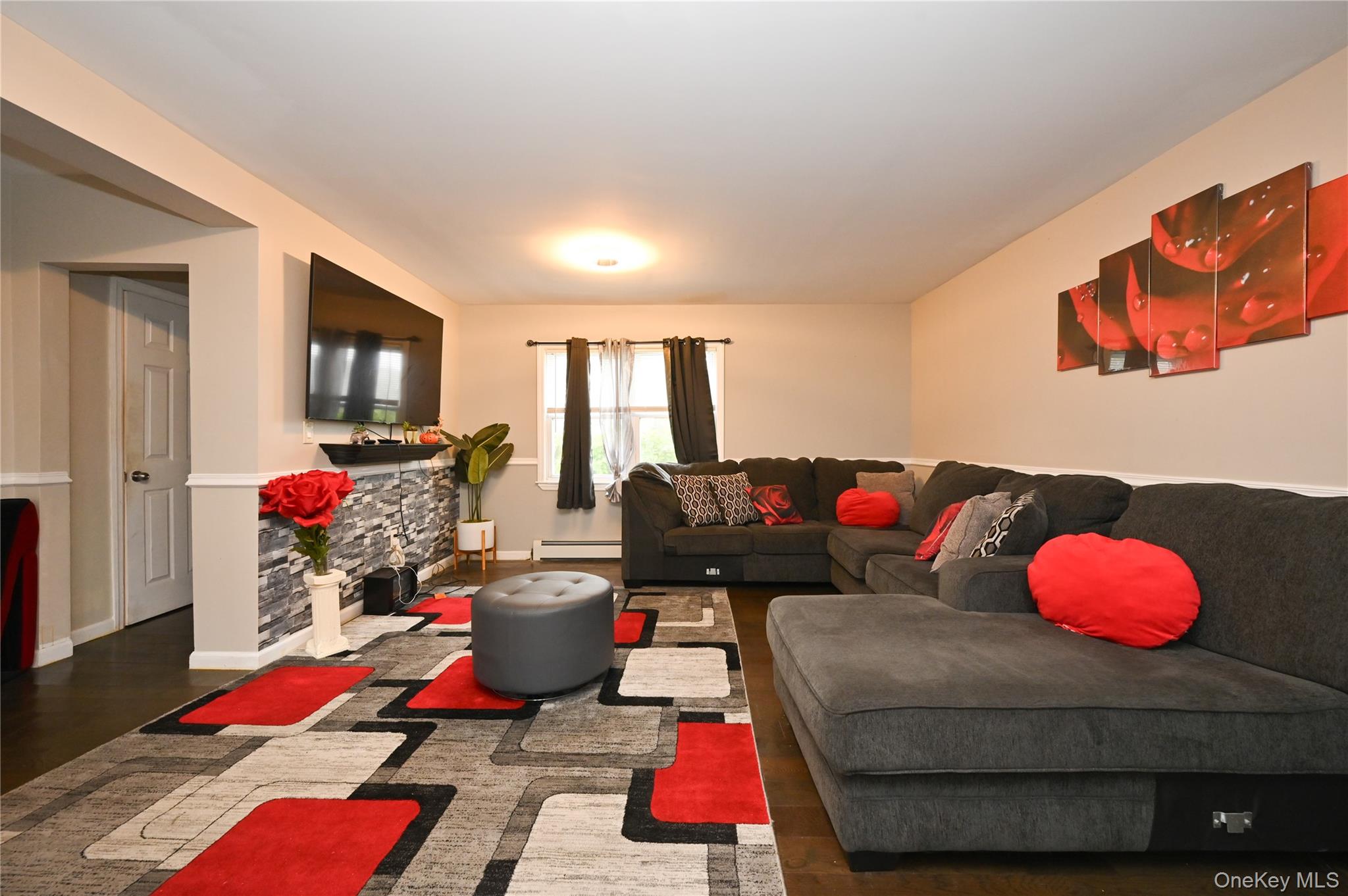 10 Pinebrook Avenue, West Hempstead, NY 11552