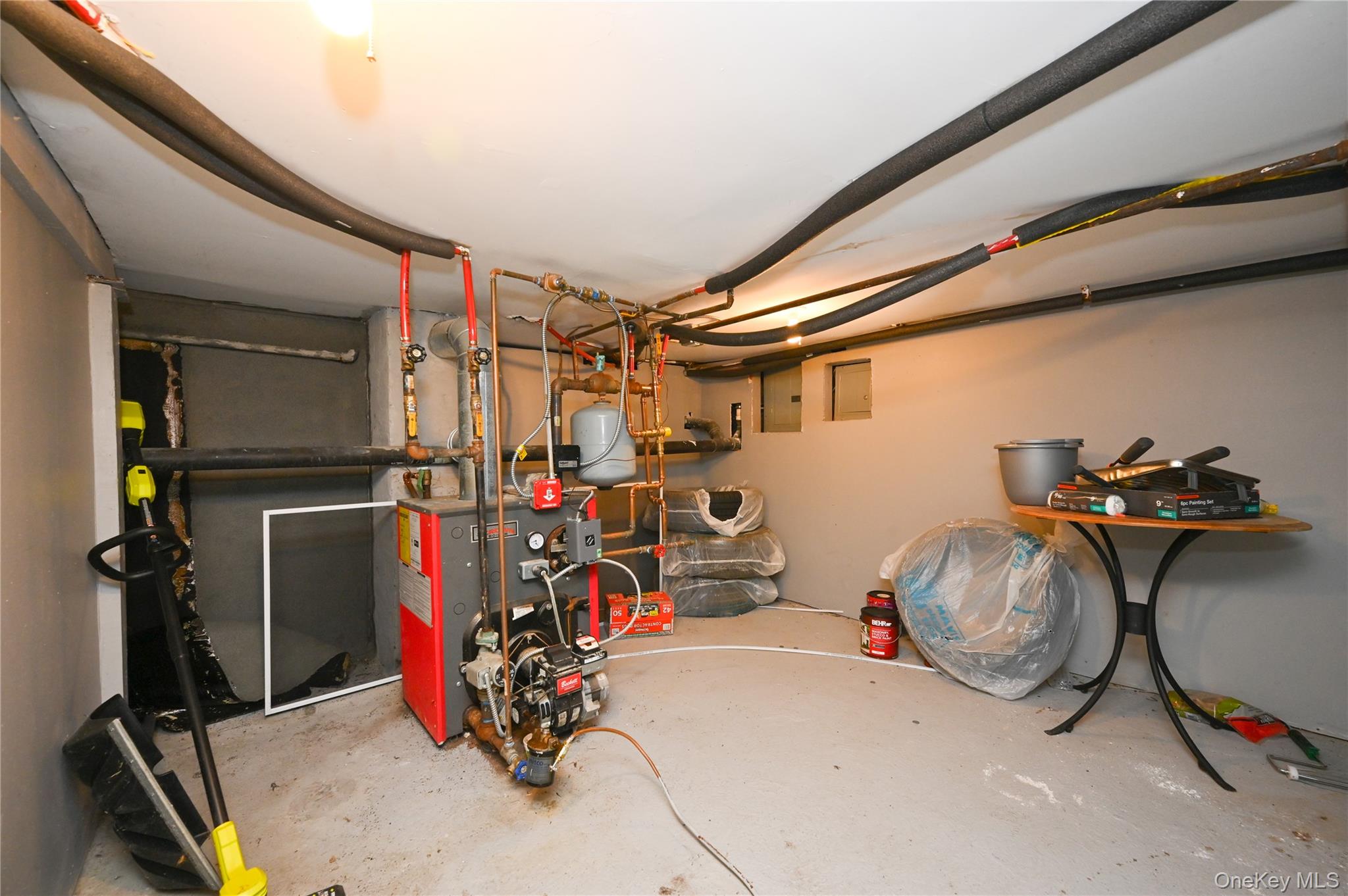 10 Pinebrook Avenue, West Hempstead, NY 11552