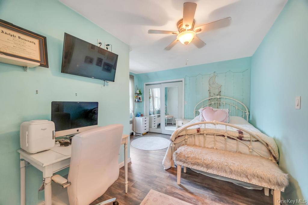 267 N Poplar Street, Massapequa, NY 11758