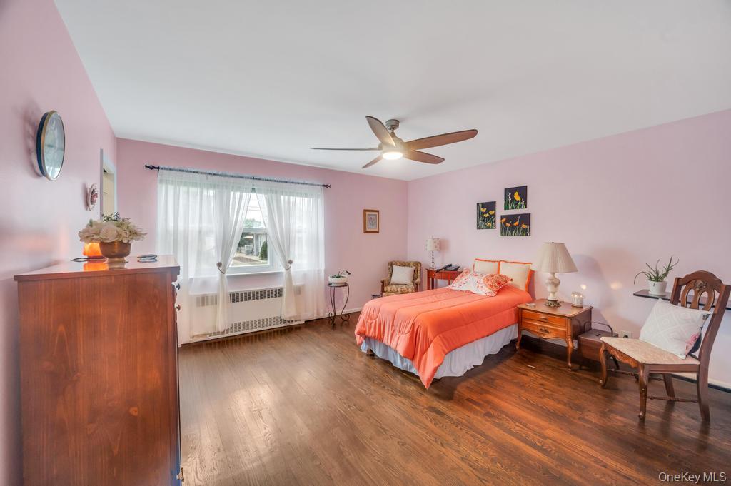 267 N Poplar Street, Massapequa, NY 11758