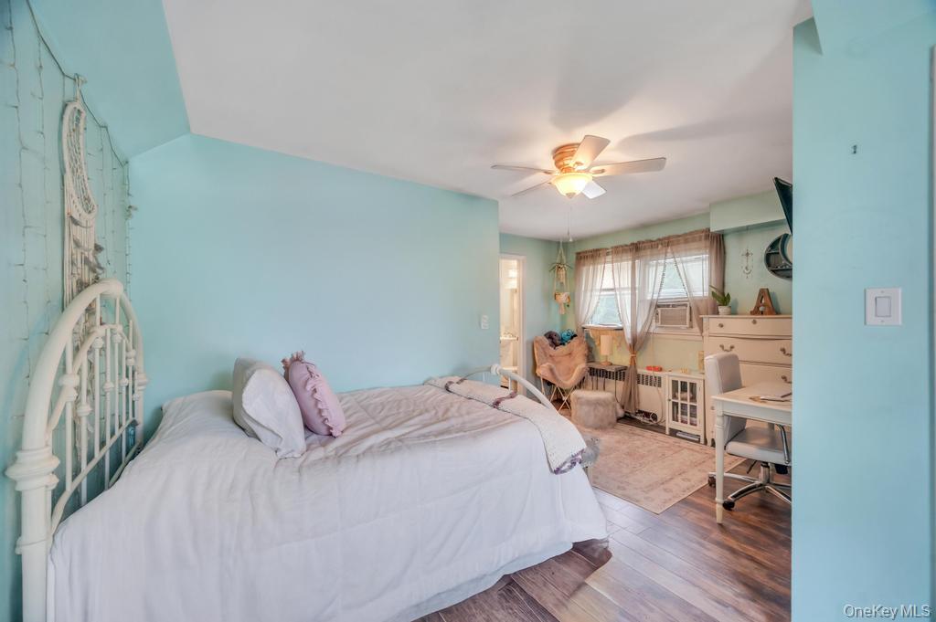 267 N Poplar Street, Massapequa, NY 11758