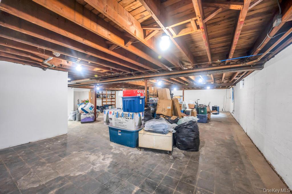 267 N Poplar Street, Massapequa, NY 11758