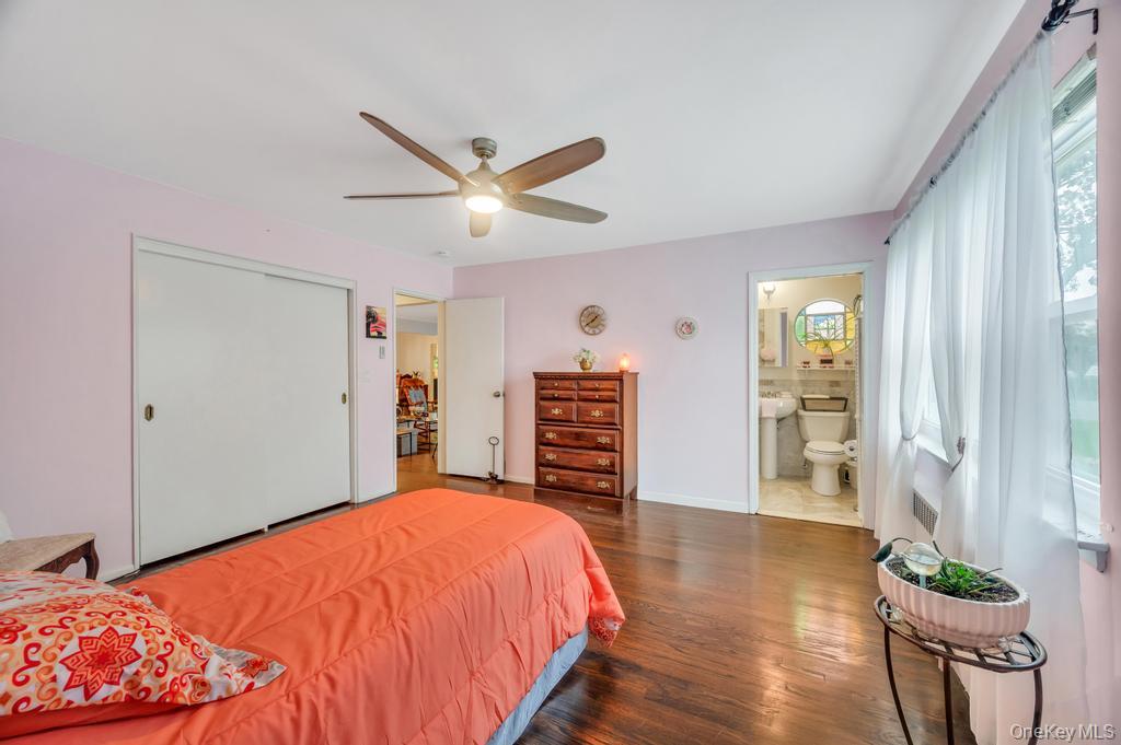 267 N Poplar Street, Massapequa, NY 11758