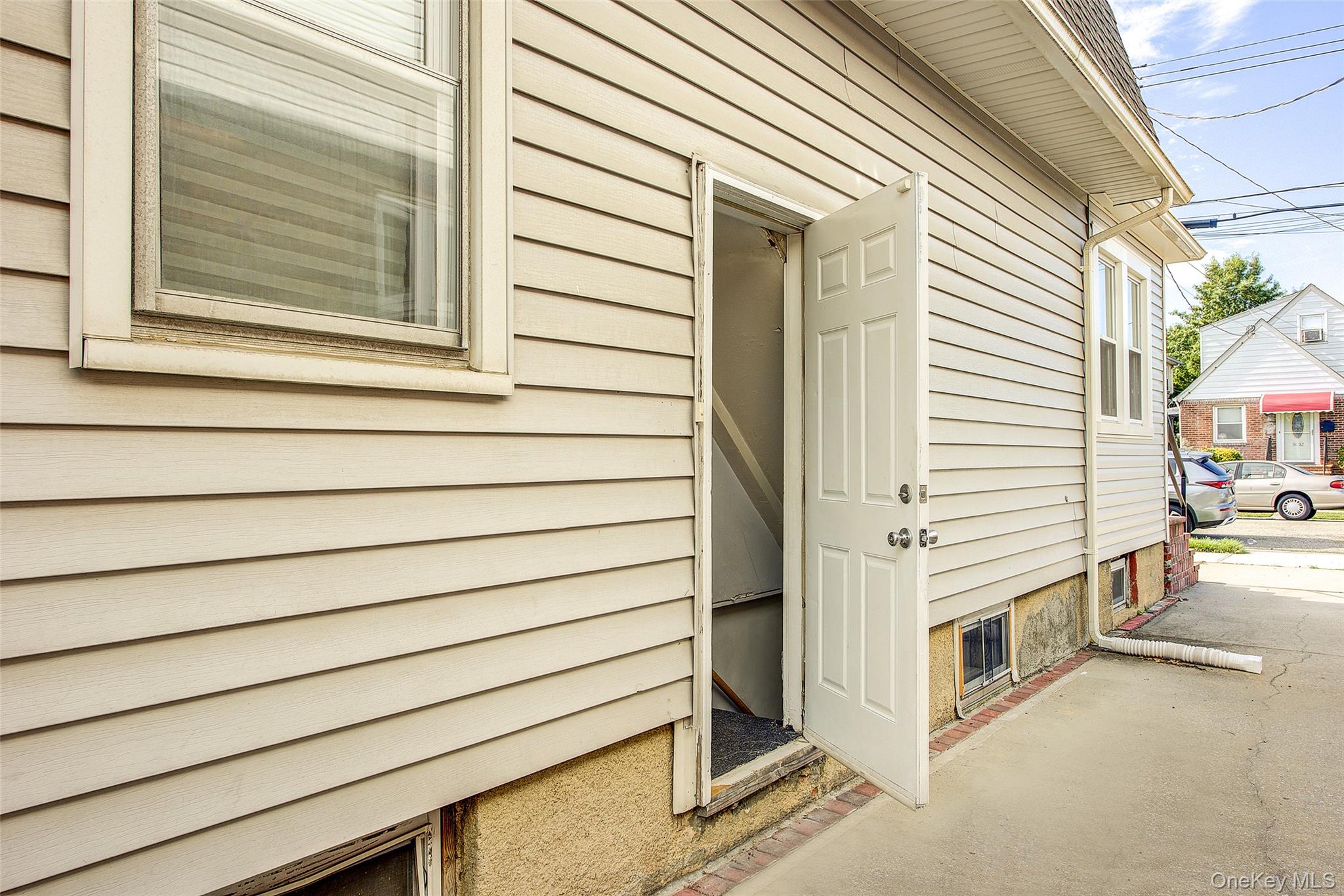 9129 220th Street, Queens Village, NY 11428