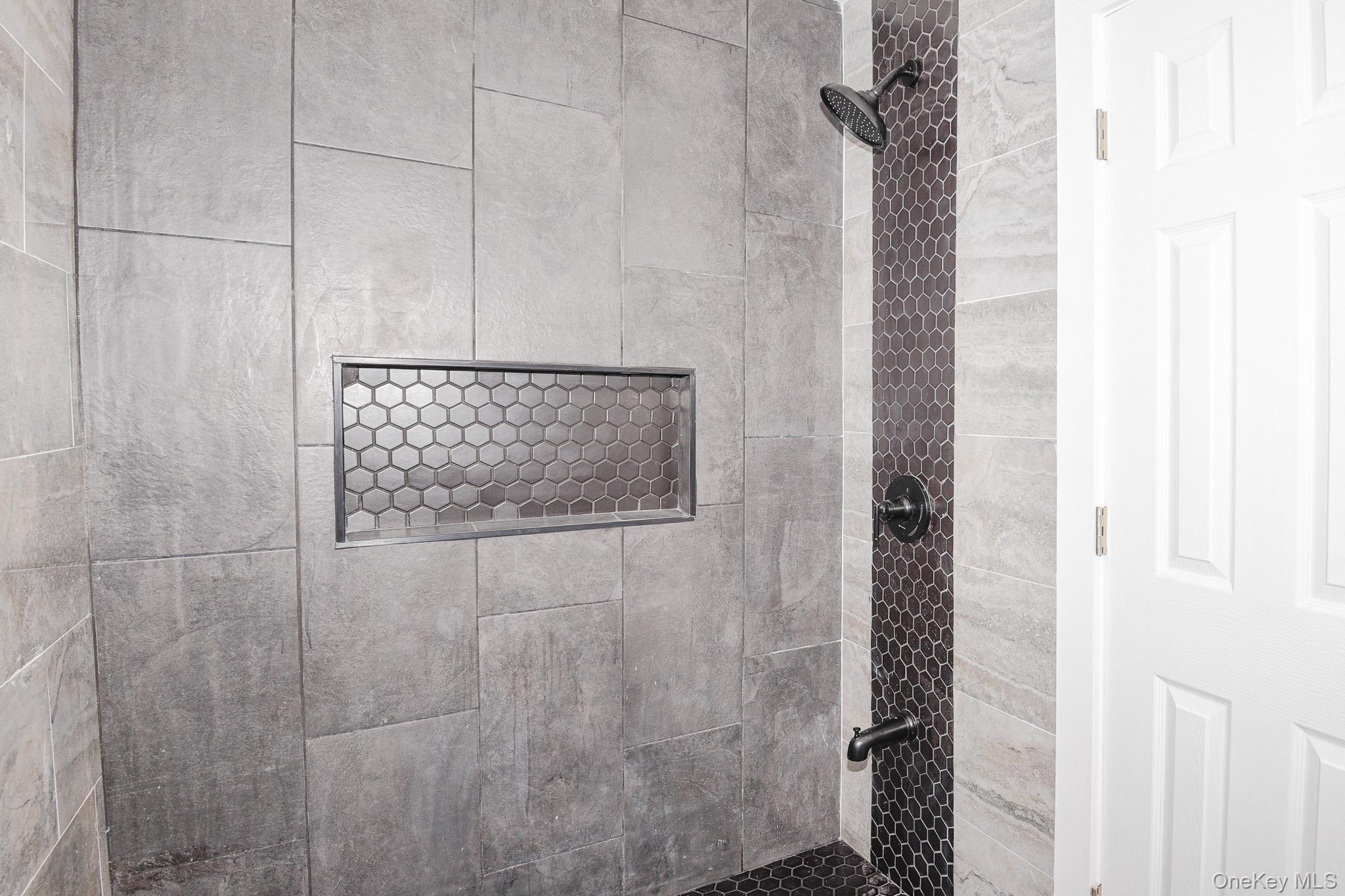 95 E Pulaski Road, Huntington Station, NY 11746