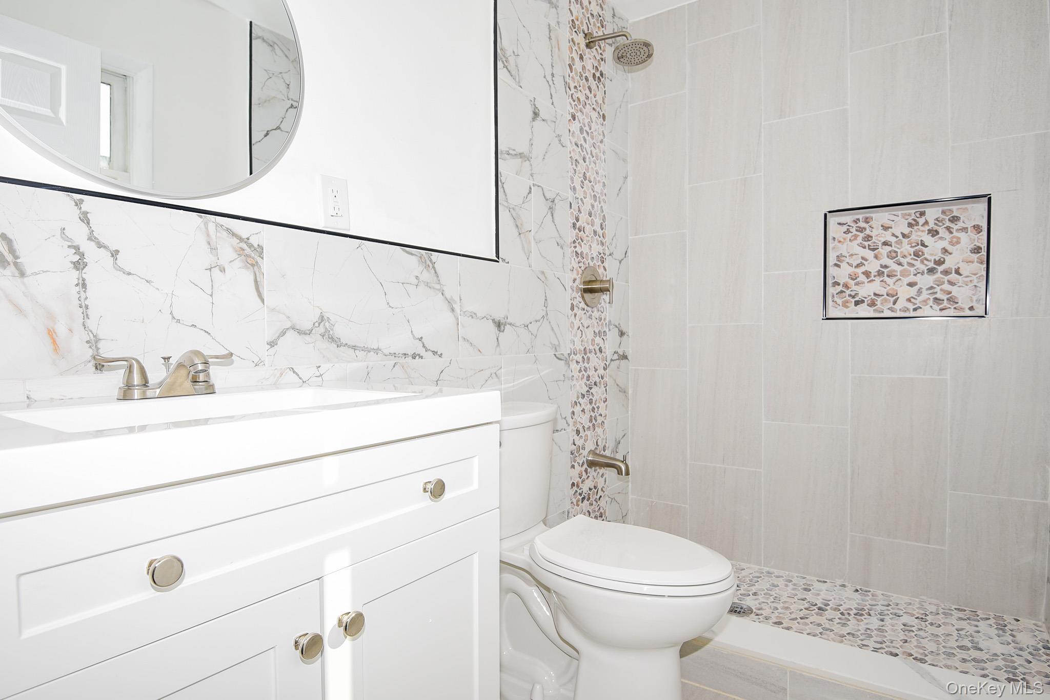 95 E Pulaski Road, Huntington Station, NY 11746