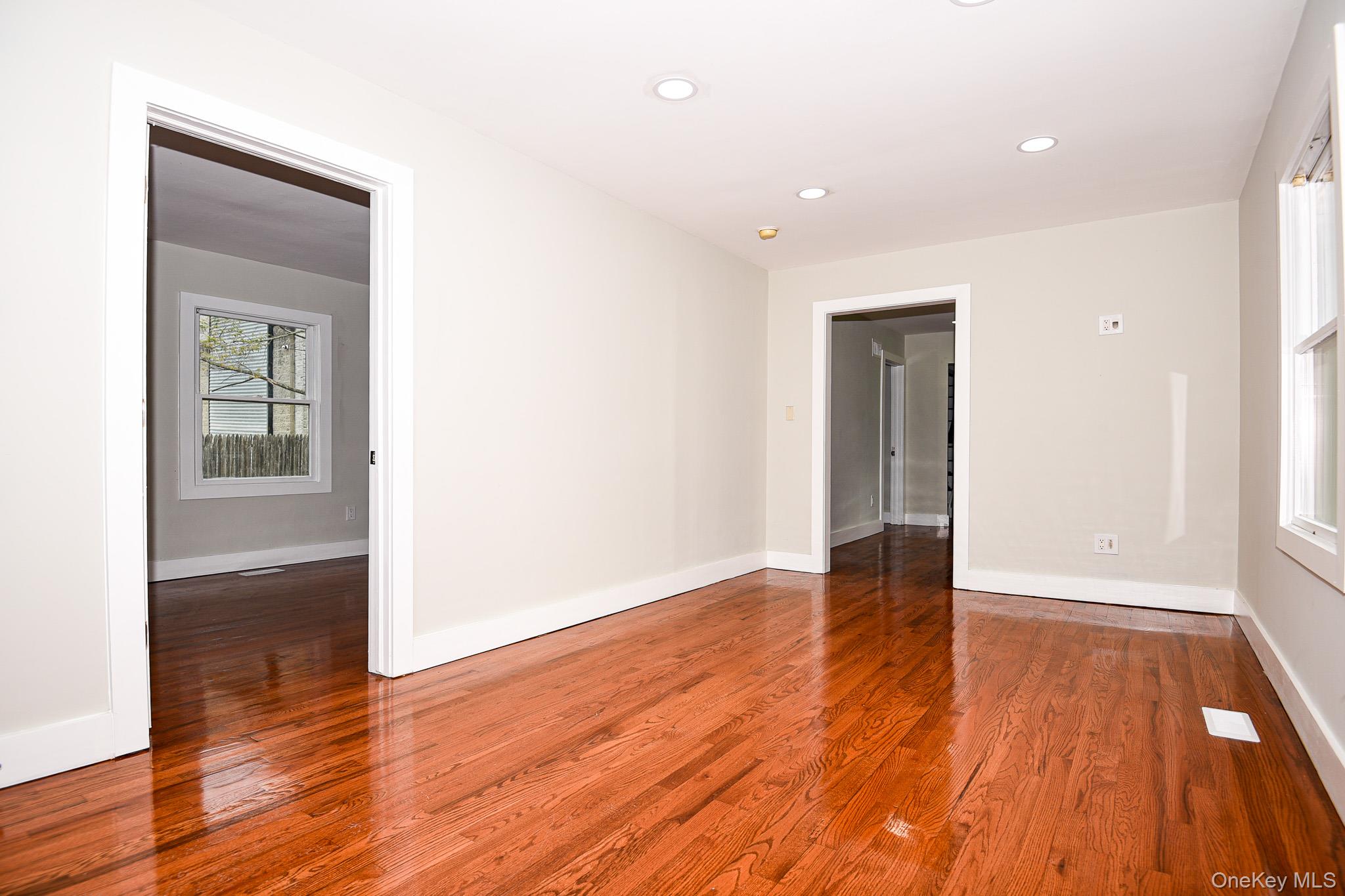 95 E Pulaski Road, Huntington Station, NY 11746