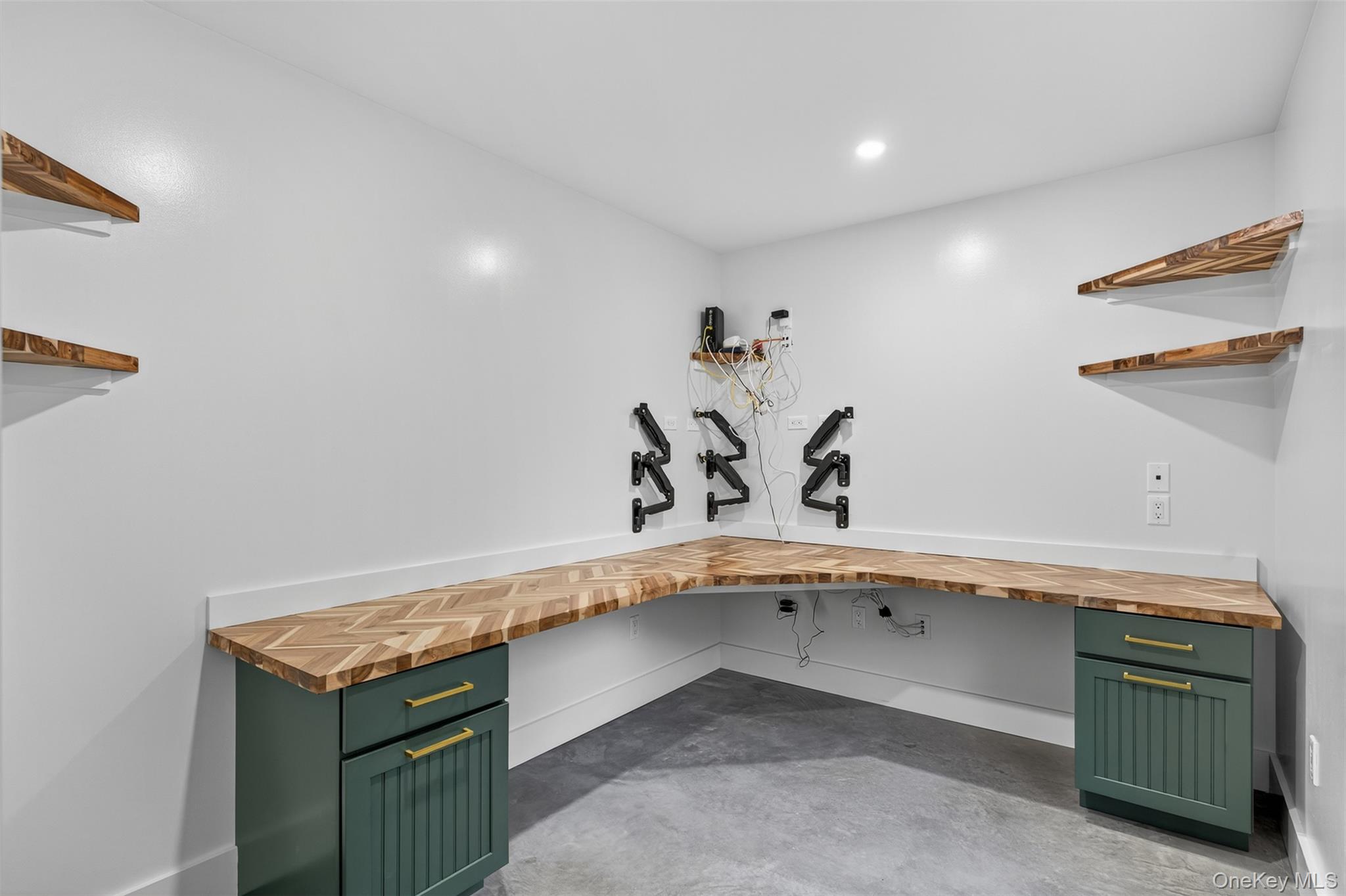 15 Teradon Road, Accord, NY 12404