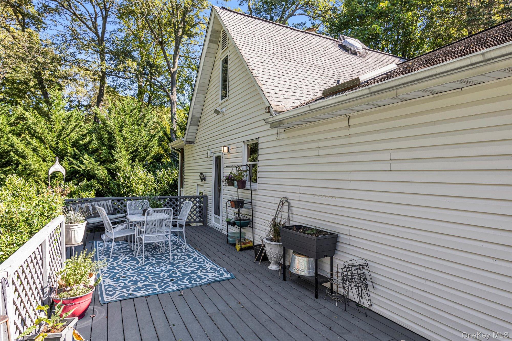 9 Birchwood Drive, Huntington Station, NY 11746