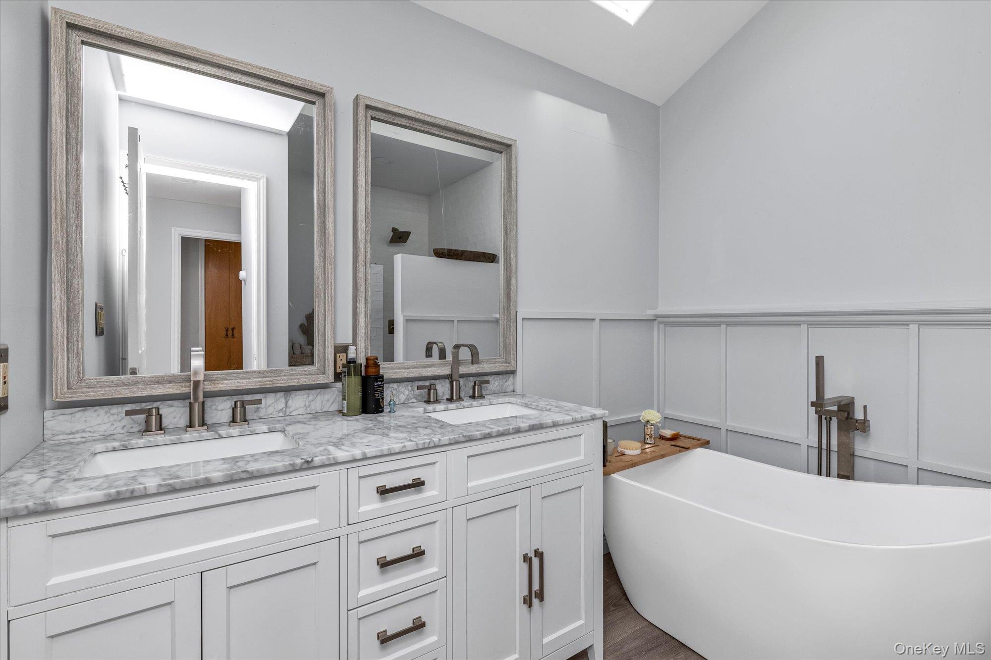 9 Birchwood Drive, Huntington Station, NY 11746