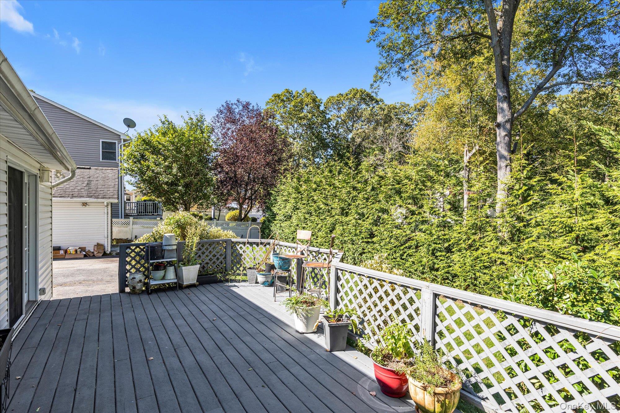 9 Birchwood Drive, Huntington Station, NY 11746