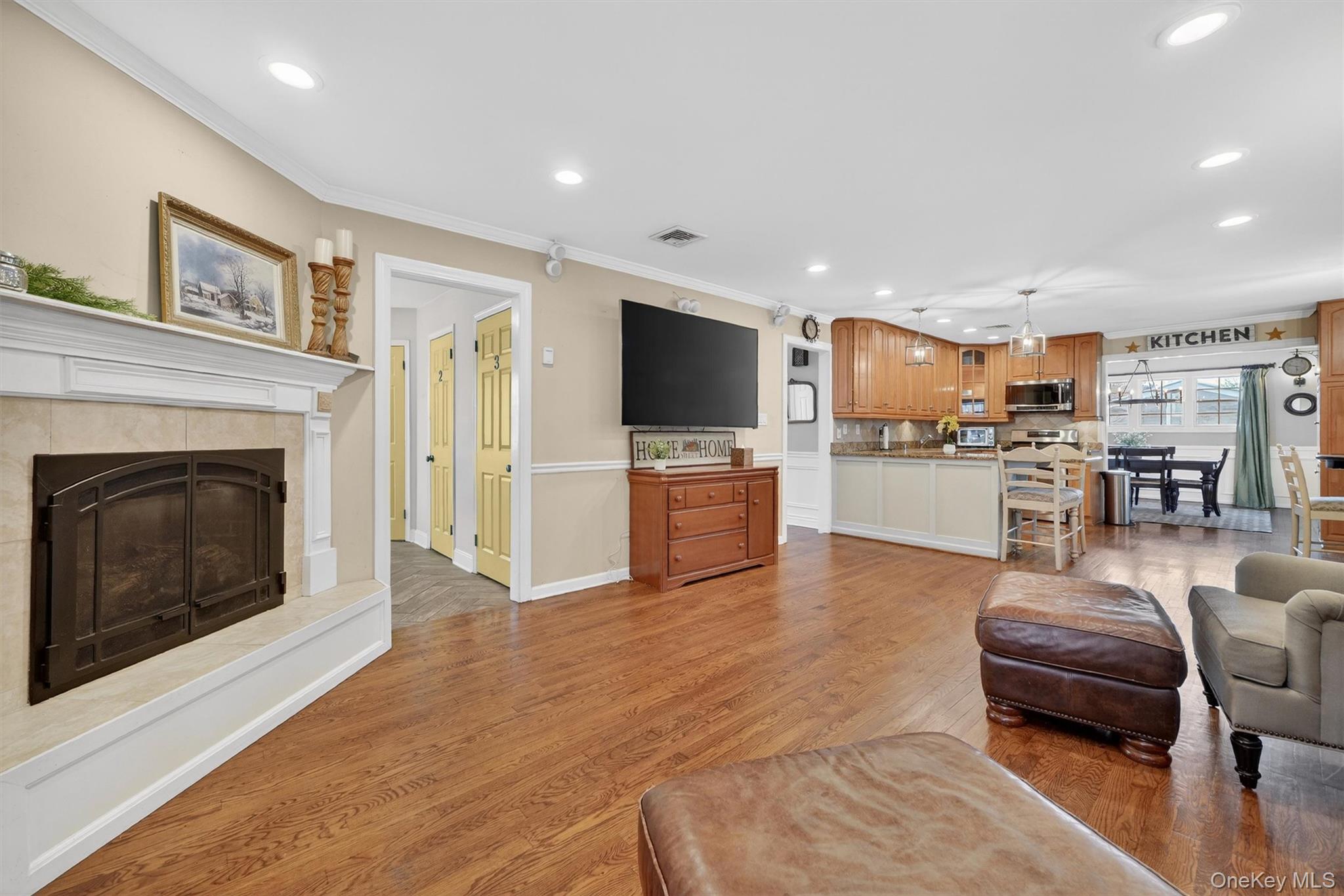 31 Kendall Drive, New City, NY 10956