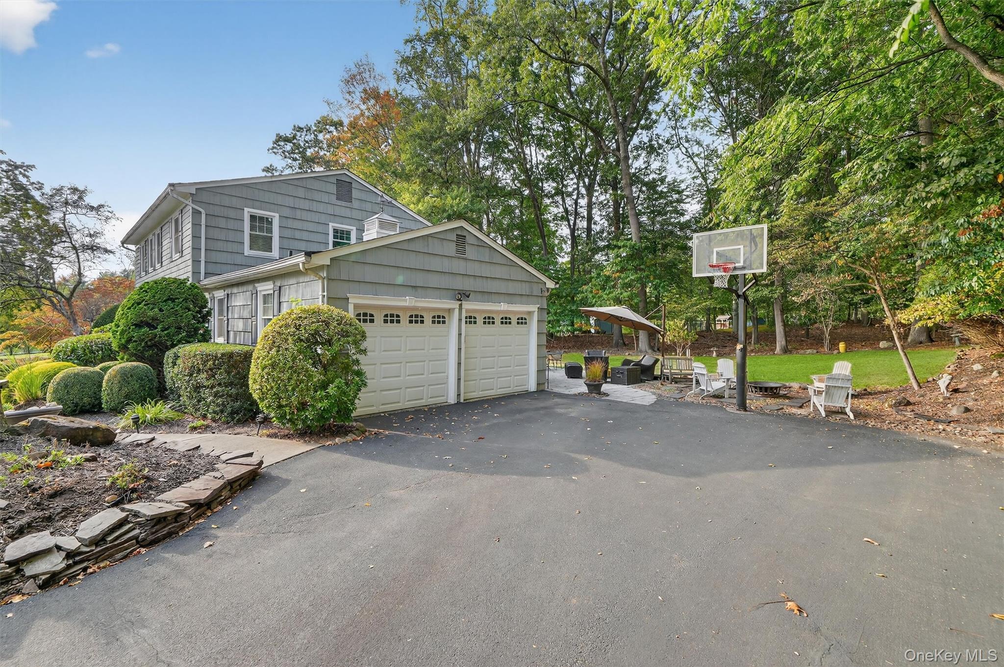 31 Kendall Drive, New City, NY 10956