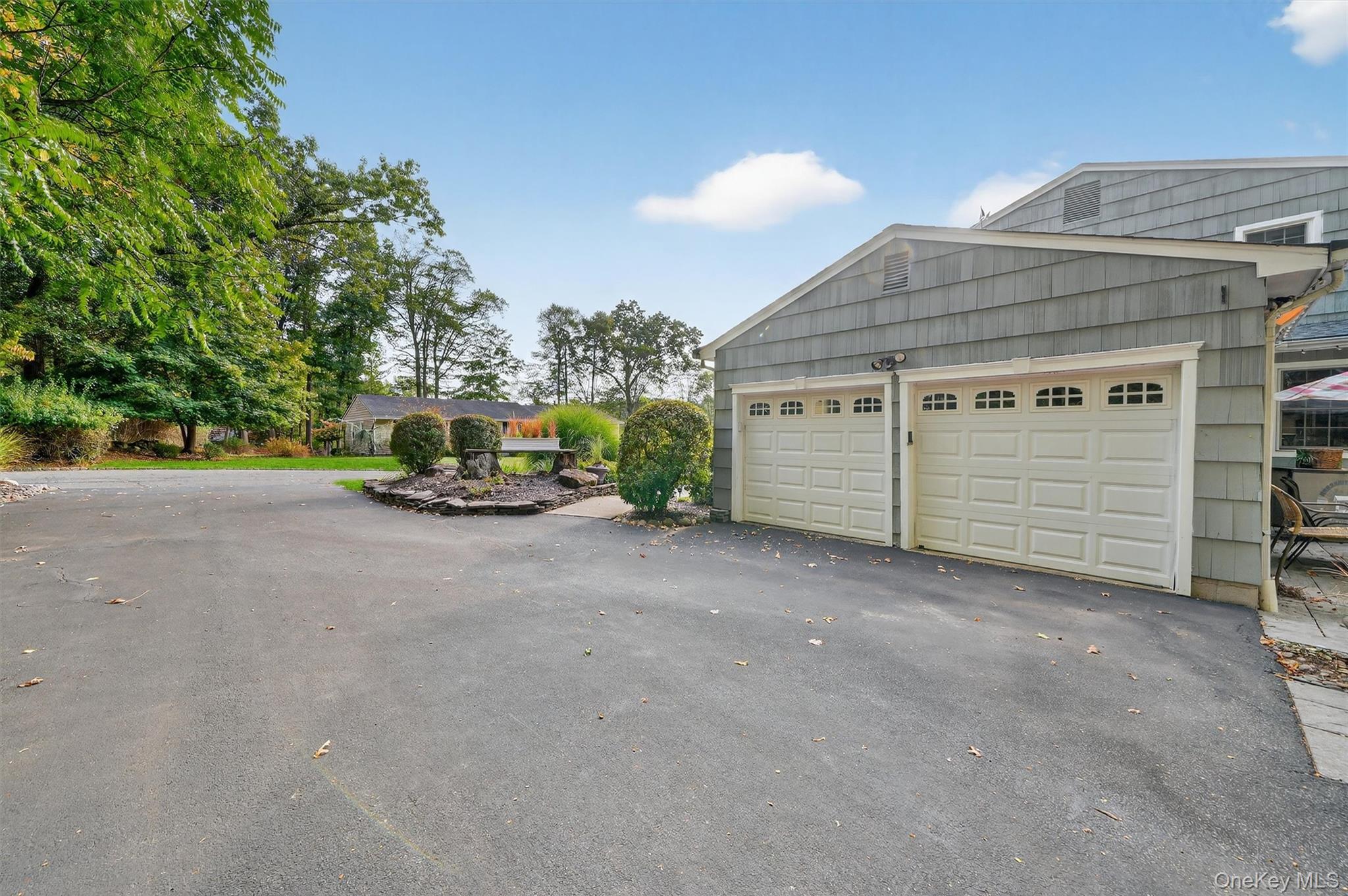 31 Kendall Drive, New City, NY 10956