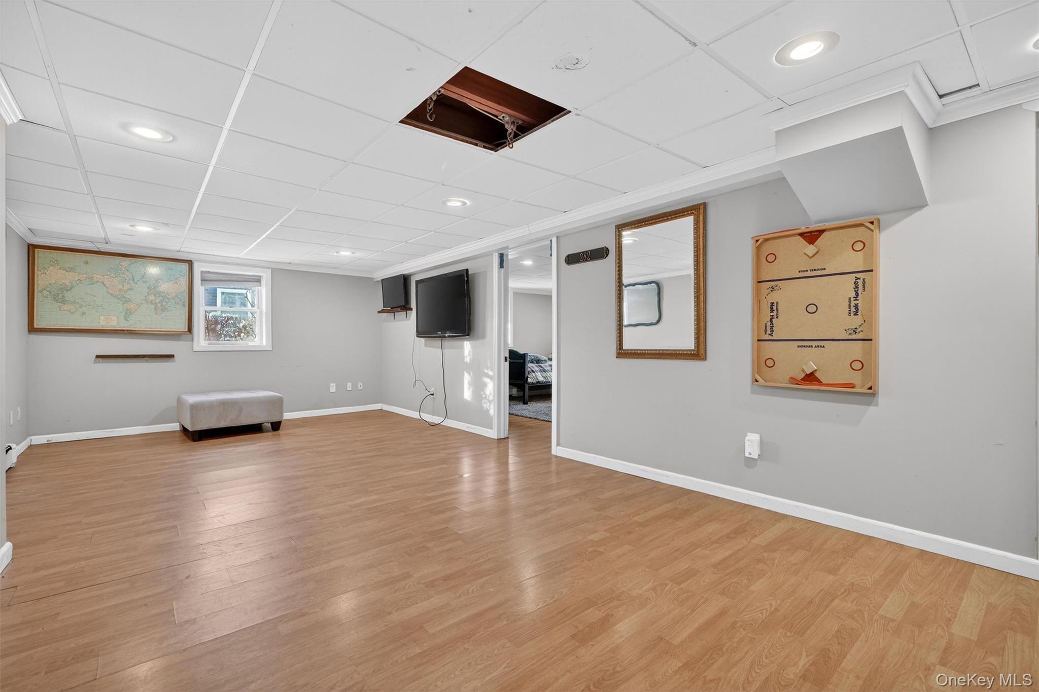 31 Kendall Drive, New City, NY 10956