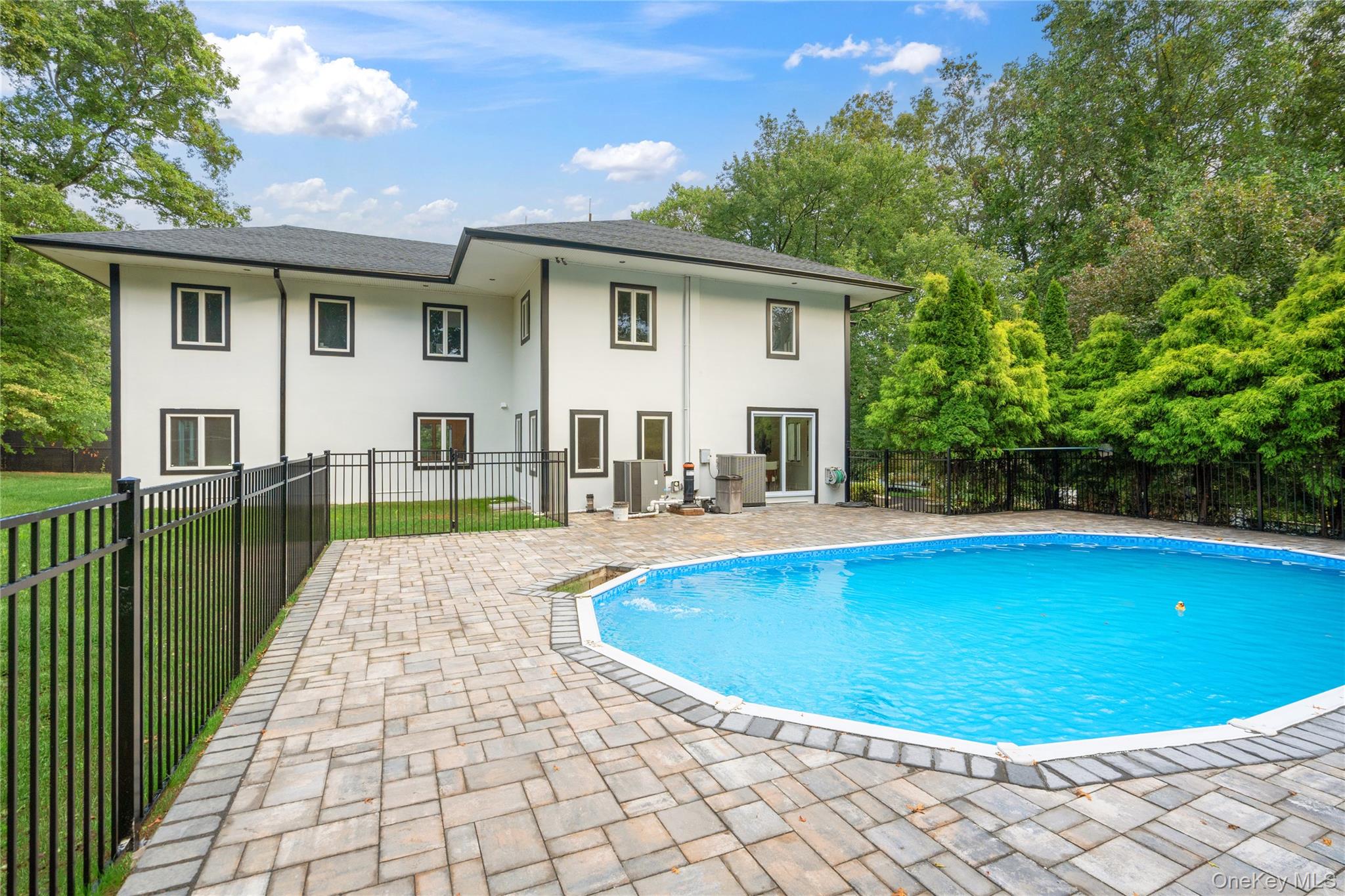 369 Vanderbilt Parkway, Dix Hills, NY 11746