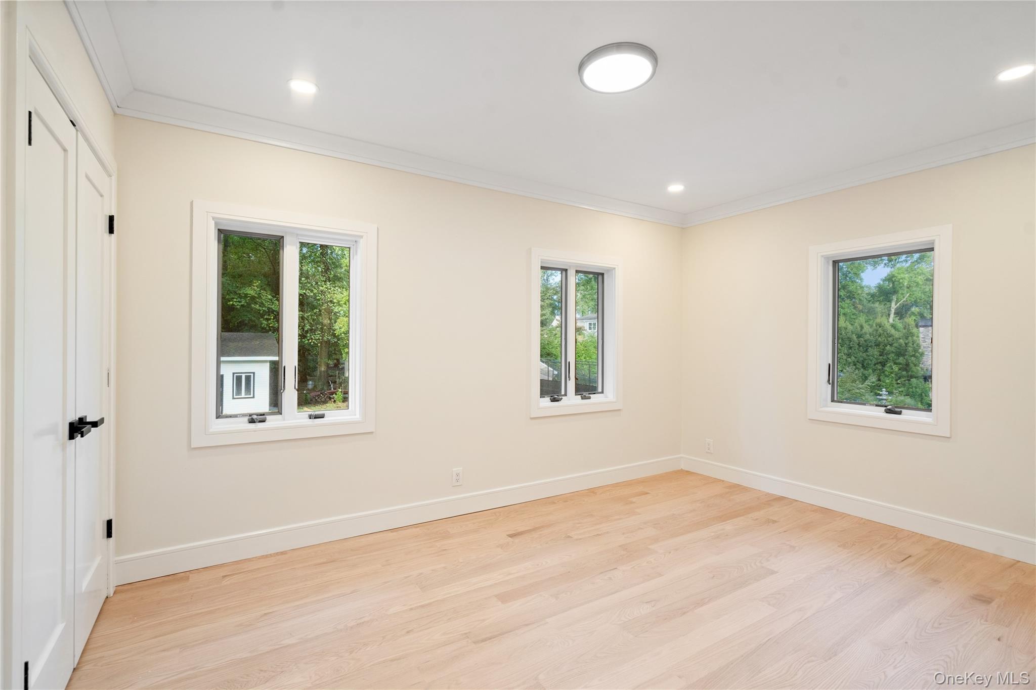 369 Vanderbilt Parkway, Dix Hills, NY 11746